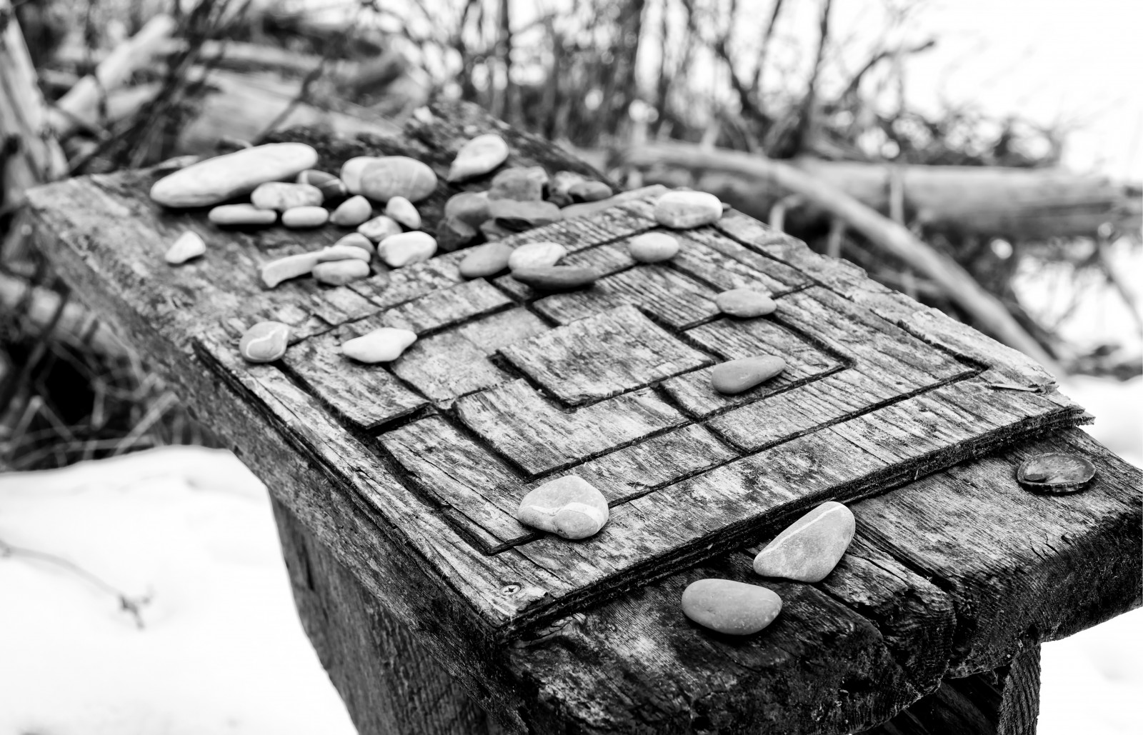 venkovní, zima, hra, mlýny, Příroda, dřevo, kameny, přírodní, m hle, kecy, holz, natur, nat rlich, spielen, hrát si, mimo, foto, fotografie, jednoduchý, einfach, brettspiel, blackwhitephotos