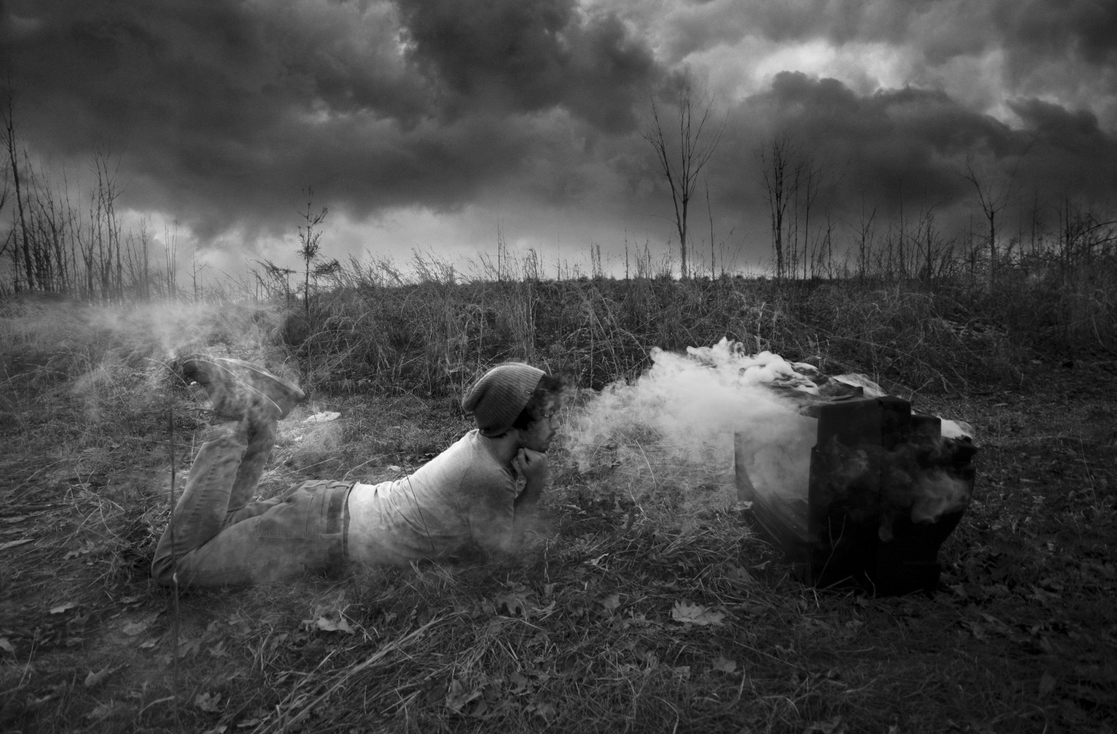 แนวนอน, ป่า, ขาวดำ, หิน, หญ้า, ท้องฟ้า, การถ่ายภาพ, เมฆ, สูบบุหรี่, บรรยากาศ, โทรทัศน์, หัก, ดู, เมฆ, ต้นไม้, เด็ก, ความมืด, 365, โครงการ, ดำและขาว, ถ่ายภาพขาวดำ, ปรากฏการณ์ทางอุตุนิยมวิทยา, ไบรอัน, ปรากฏการณ์, โทรทัศน์, ชาเวซ, stock photography