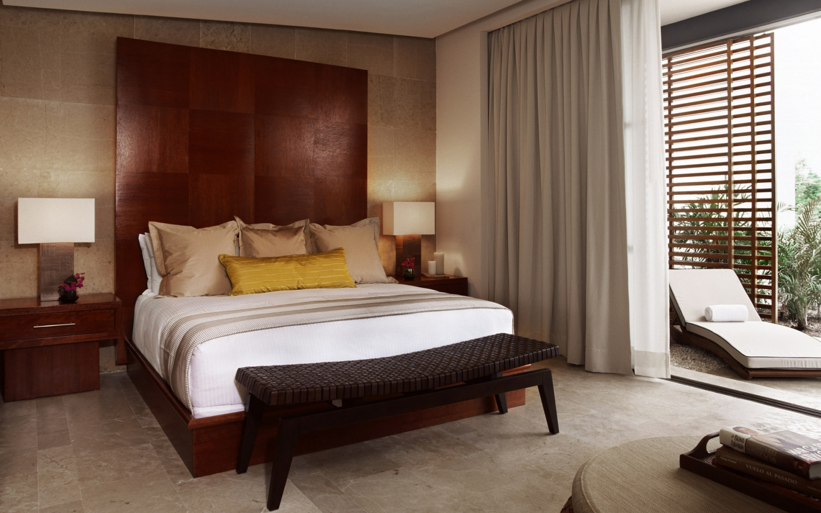 pokoj, místnost, interiér, postel, ložnice, Vzhled interiéru, majetek, design, patro, podlaha, dno, domů, tvrdé dřevo, nábytek, Žaluzie okna, vlastnictví, nemovitost, obývací pokoj, souprava, rám postele