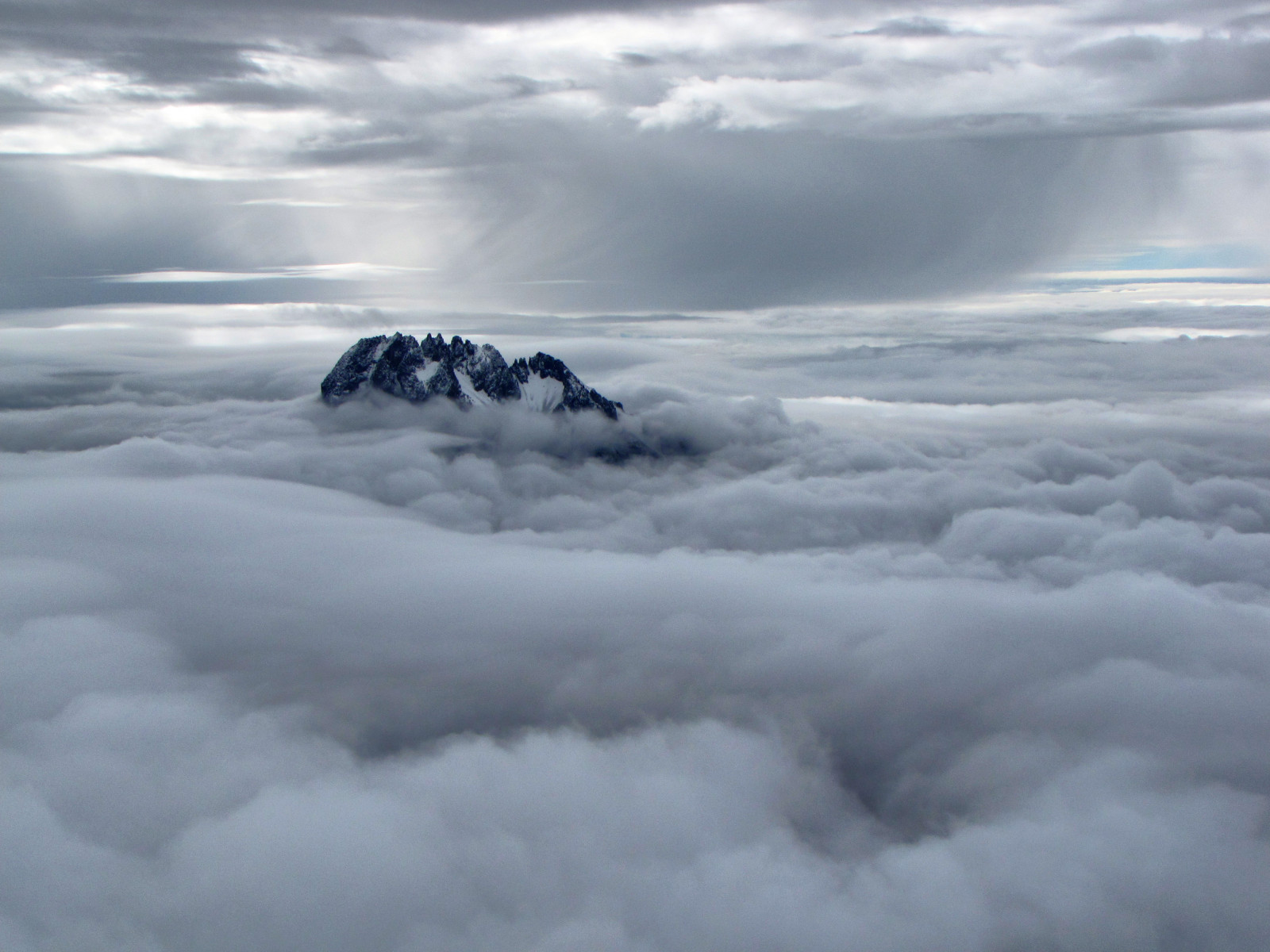 Africa, montagna, la neve, ghiaccio, Kilimangiaro, natura, nuvole, Alba, il trekking, Trekking, paesaggio, Tanzania, vulcano, scalata, Parco Nazionale, scenario, mt, nevoso, picco, ghiacciaio, montare, ghiacciai, vertice, Uhuru, Mawenzi, massimo, nelle nuvole