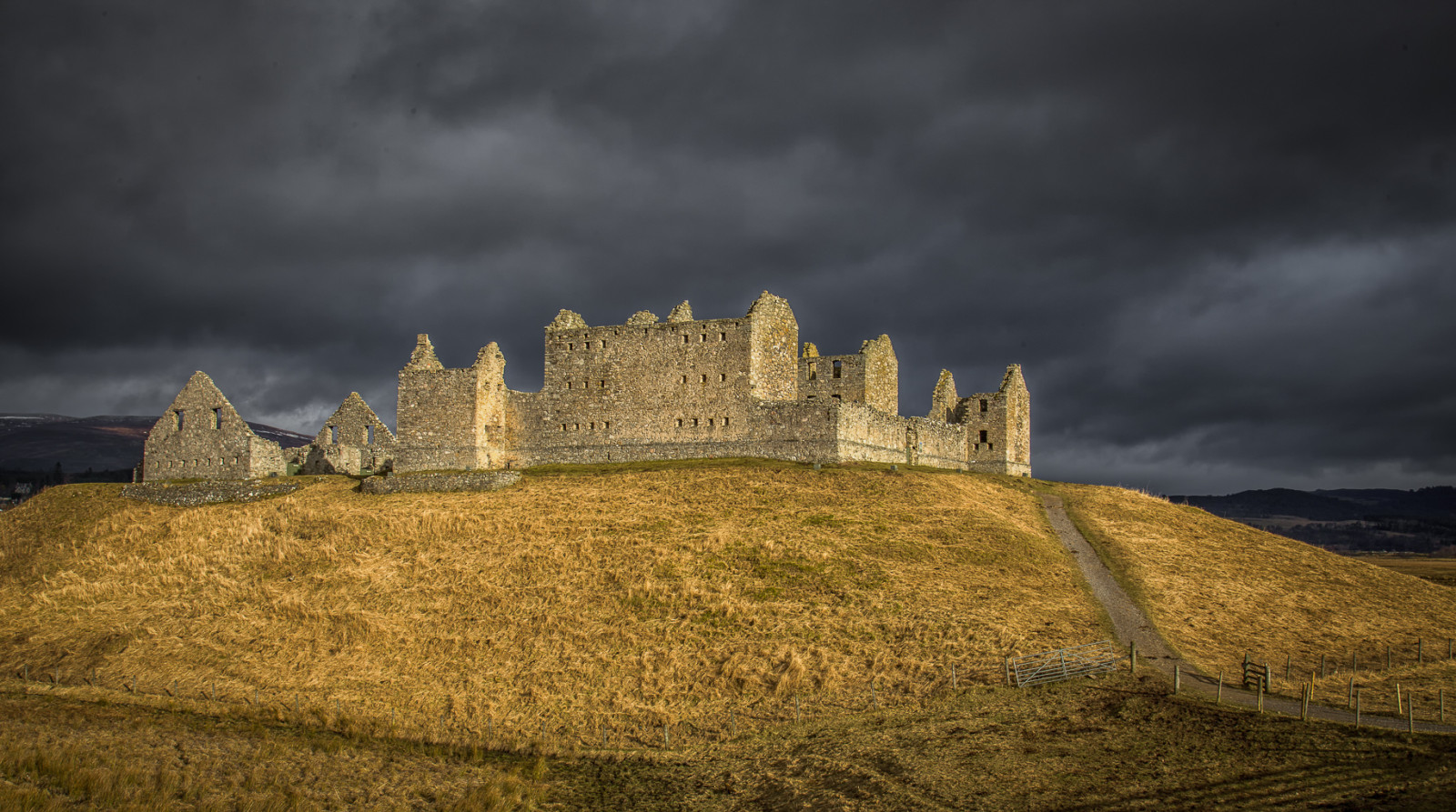 Wallpaper sunlight, hill, rock, building, ruin, sky, Scotland, castle