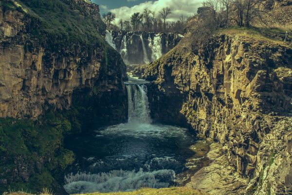 waterfall,precipice,stones,shadow