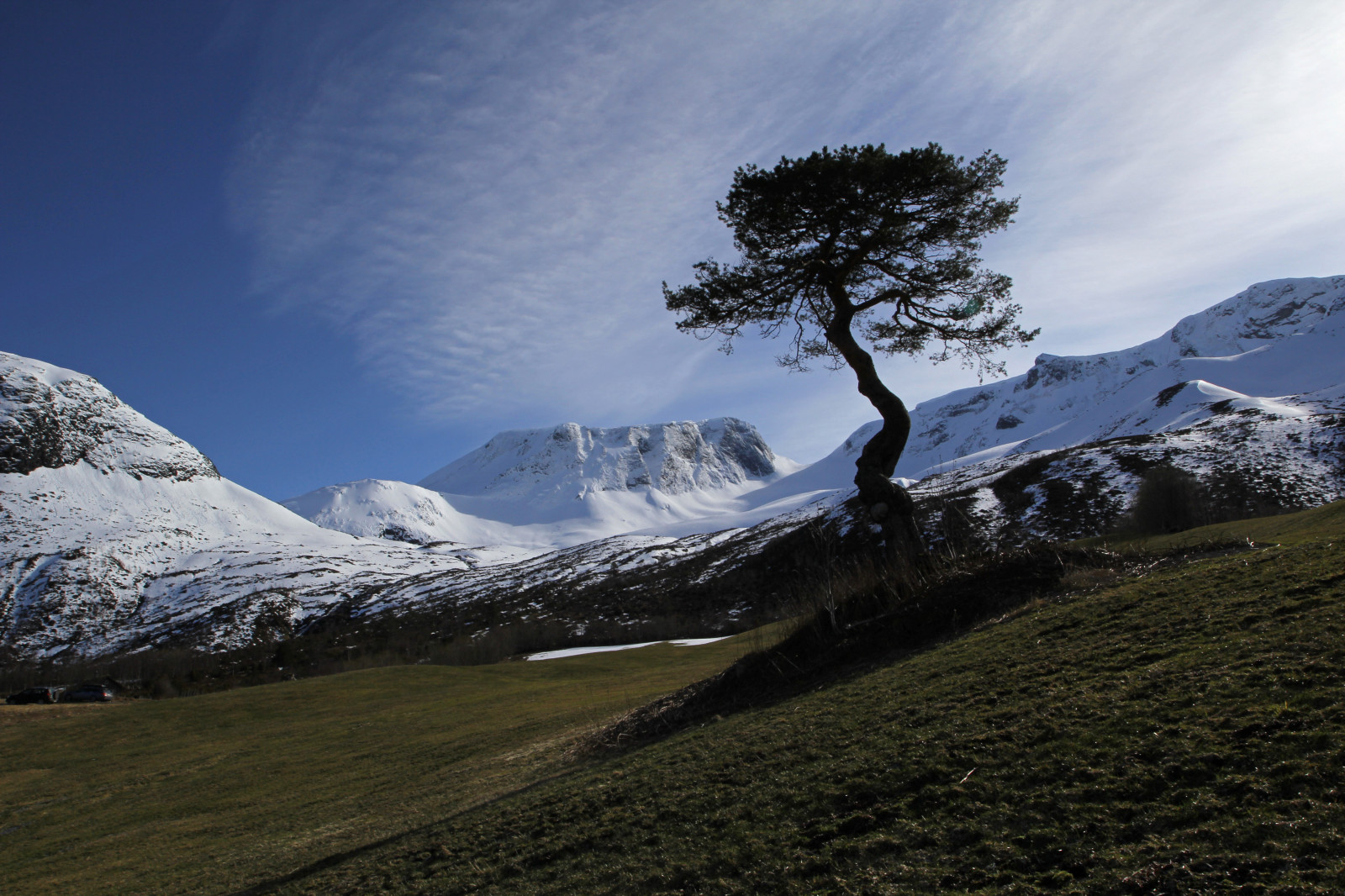 slunečnímu záření, krajina, hory, kopec, Příroda, tráva, nebe, sníh, zima, pole, Norsko, ráno, atmosféra, národní park, údolí, horský průsmyk, divočina, Alpy, mount scenérie, zmrazení, plošina, Vysokohorský, mrak, strom, scenérie, Landschaft, hora, lučina, rostlina, louka, Berge, Norsko, canon60d, vysočina, Gletscher, sunnm re, venkov, dřevina, horských reliéf, pohoří, stanice hill, meteorologický jev, klesl, Sunnmøre, nadmořská výška, Gronningsater, Volda, Skinnviks tra, Kirkefjellet, Ambestenvonnorwegen