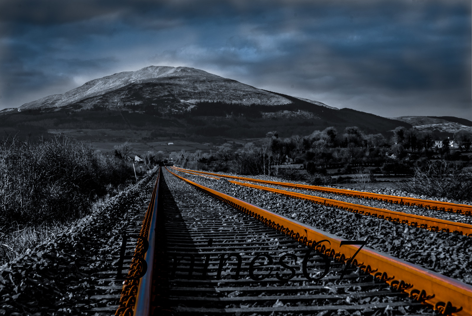 paesaggio, collina, cielo, la neve, inverno, strada, ferrovia, sera, mattina, brina, HDR, orizzonte, atmosfera, Nikon, crepuscolo, trasporto, Congelamento, nube, albero, montagna, alba, mygearandme, linea, traccia, mygearandmepremium, mygearandmebronze, mygearandmesilver, mygearandmegold, mygearandmeplatinum, mygearandmediamond, D80, montanaro, sfondo del computer, catena montuosa, fenomeno meteorologico, trasporto ferroviario, Armagh, countyarmagh, railwaytracks, Nuovo, Svergolamento, Jonesborough, Colourpop, Southarmagh, Newrymourne, Bmines67