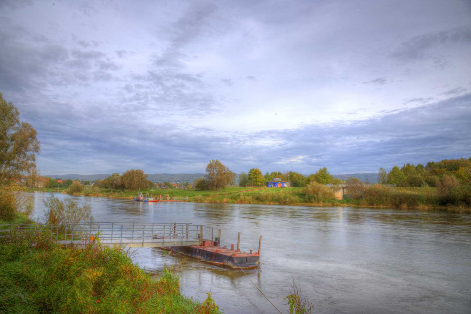 alberi, paesaggio, autunno, collina, lago, acqua, natura, riflessione, cielo, nuvole, calma, sera, mattina, Germania, fiume, Sole, HDR, orizzonte, canale, Banca, distretto del Lago, zone umide, 2014, leggero, nube, bellissimo, albero, autunno, nuvoloso, giorno, flickr, Landschaft, pianta, stagione, colore, himmel, campagna, natur, deutschland, canale, Soleil, ciel, nuages, interessante, serbatoio, eccezionale, Herbst, wasser, wolken, sonne, eau, allemagne, licht, Photomatix, b ume, lumiere, lavorazione, Arbres, palmare, bayou, montanaro, Weser, Bad Oeynhausen, Westfalen, Ostwestfalen, autonne, palude, lago, area rurale, corso d'acqua, fenomeno meteorologico, palude, insenatura, golena, risorse idriche, fluvial landforms of streams