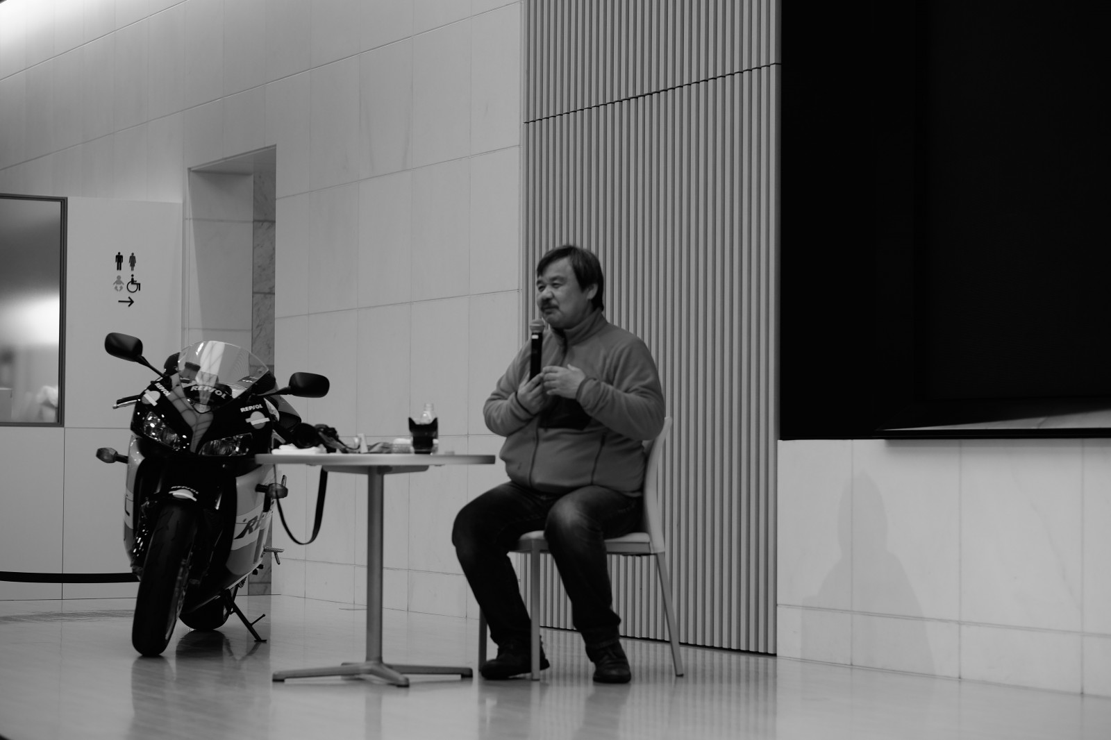 bílý, Černá, černobílý, móda, Honda, Tokio, Fujifilm, fotografie, Fujinon, x, XT1, Aoyama, xf56mmxf56mmf12r, talkshow, Aihara, masaakiaihara, choreografie, Černý a bílý, monochromatické fotografování, performance