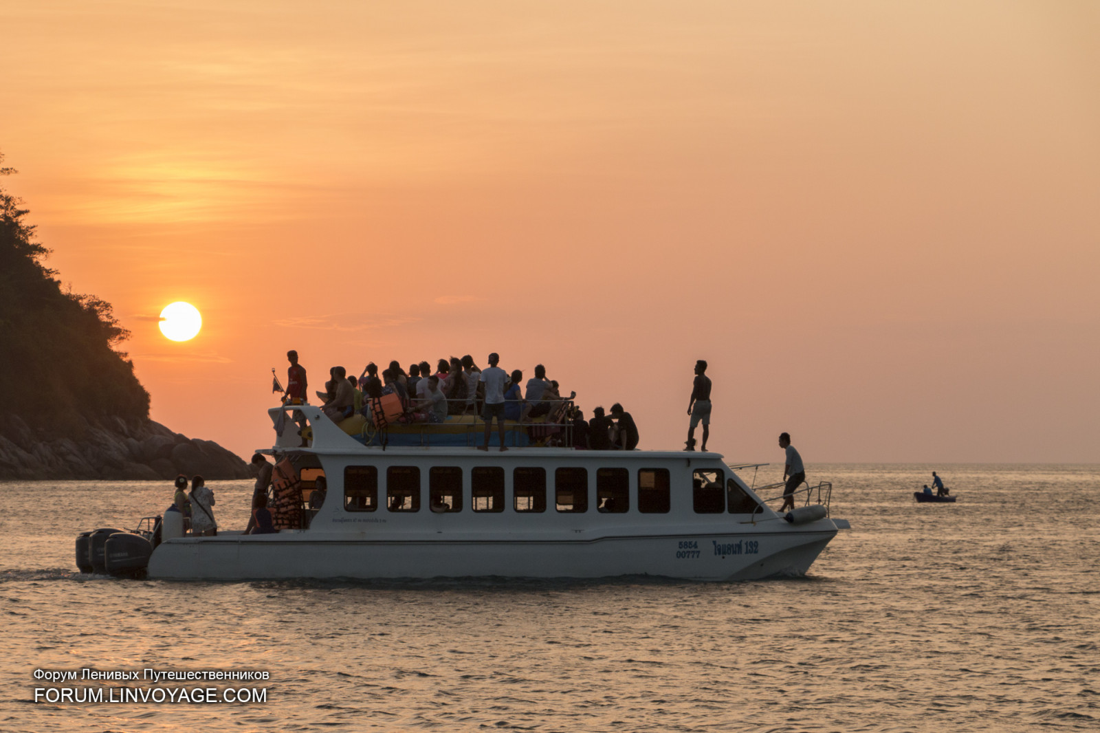 lidé, loď, loď, západ slunce, moře, záliv, Příroda, minimalismus, nebe, vozidlo, svítání, večer, ráno, zlato, soumrak, jachta, Thajsko, člun, zlatý, venkovní, oceán, plavidlo, phuket, phuketian, plachta, Naiharn, phuketphotographernet, forumlinvoyagecom, yanui