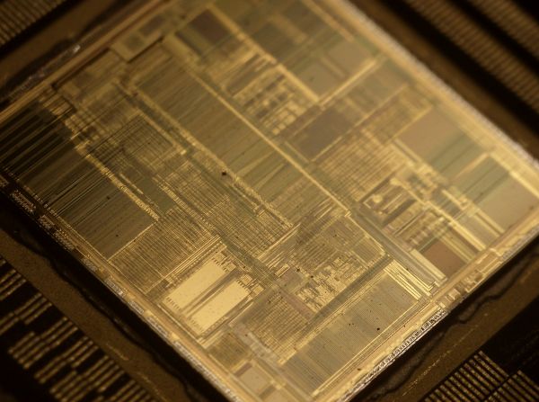 CPU,wood,writing,pentium,processor,DIE