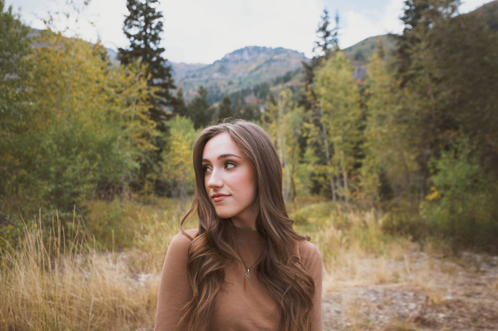 les, podzim, ženy venku, ženy, model, fotografování, Gardiner Sisters, krása, místo výskytu, přírodní prostředí, portrétní fotografie, focení