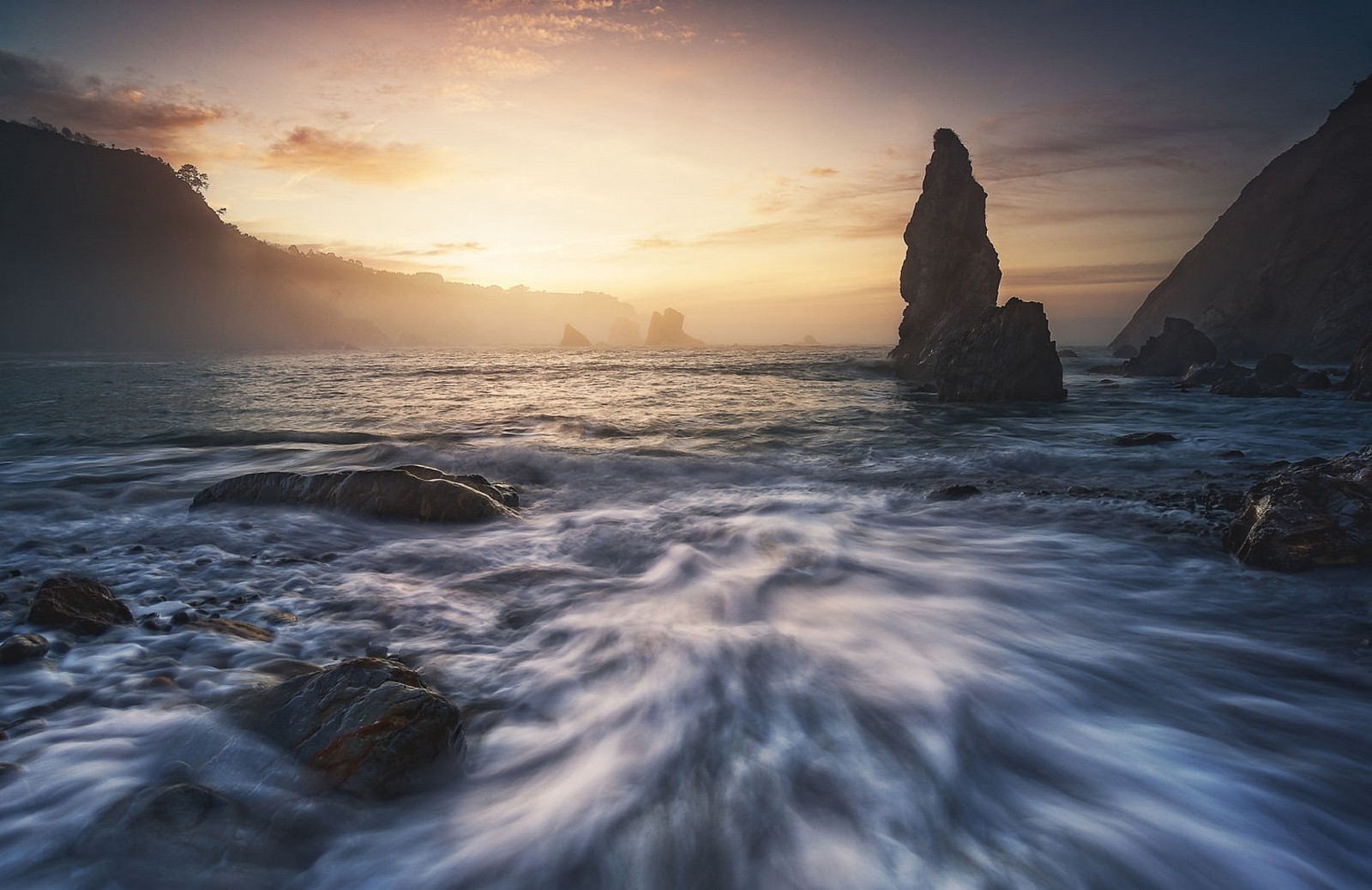 slunečnímu záření, krajina, západ slunce, moře, záliv, voda, Skála, Příroda, pobřeží, odraz, nebe, fotografování, dlouhé expozice, pláž, svítání, kopce, večer, ráno, pobřeží, útes, Španělsko, horizont, pelerína, soumrak, Terén, mrak, svítání, oceán, vlna, materiál, atmosférický jev, tělo z vody, mořská vlna