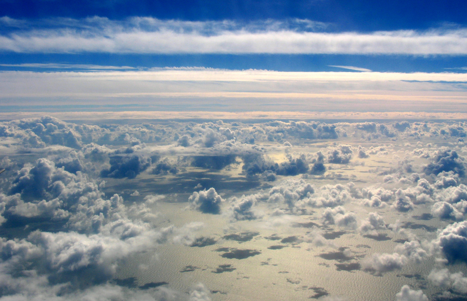 ลบฉัน, deleteme2, deleteme3, deleteme4, สวย, เครื่องบิน, ว้าว, น่าพิศวง, เยี่ยมยอด, saveme4, saveme5, saveme6, ช่วยฉัน, saveme2, saveme3, ดี, โว้ว, โอ้พระเจ้า, เหลือเชื่อ, ที่นั่งริมหน้าต่าง, พูดไม่ออก, mymostfavorited, steiner62, วันพิจารณาคดี 60, abigfave