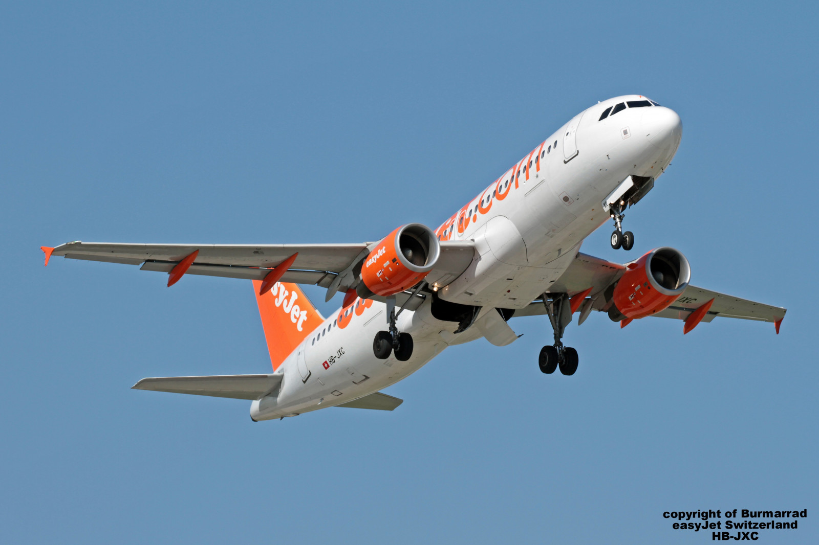 vozidlo, letoun, letadlo, Švýcarsko, Airbus, Let, Vzlétnout, letectví, easyJet, cn, letecká linka, Atmosféra Země, letecká doprava, aerospace engineering, dopravní letoun linkový, proudová letadla, úzké tělo letadla, Airbus A320, Registrace, LMML, a319111, hbjxc, 4640, 15022017
