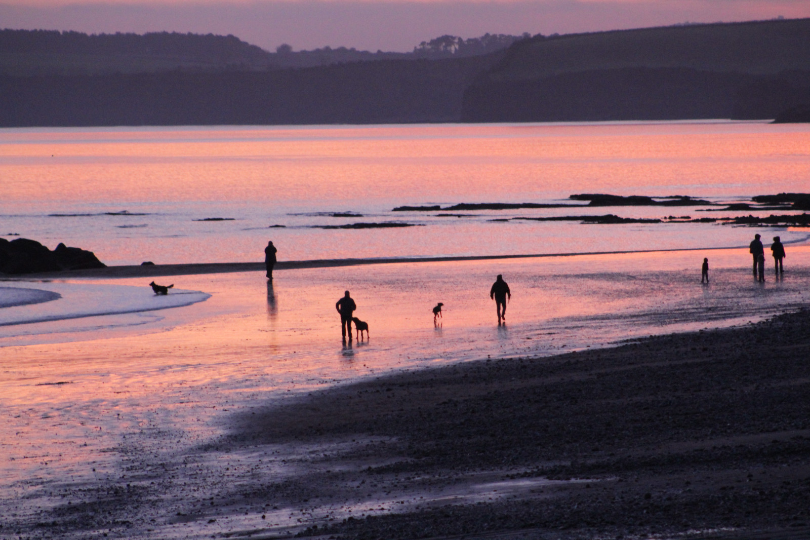 západ slunce, moře, záliv, pobřeží, písek, pláž, svítání, večer, ráno, pobřeží, horizont, soumrak, 2016, Devon, svítání, oceán, vlna, Sidmouth, tělo z vody, mořská vlna, prosince