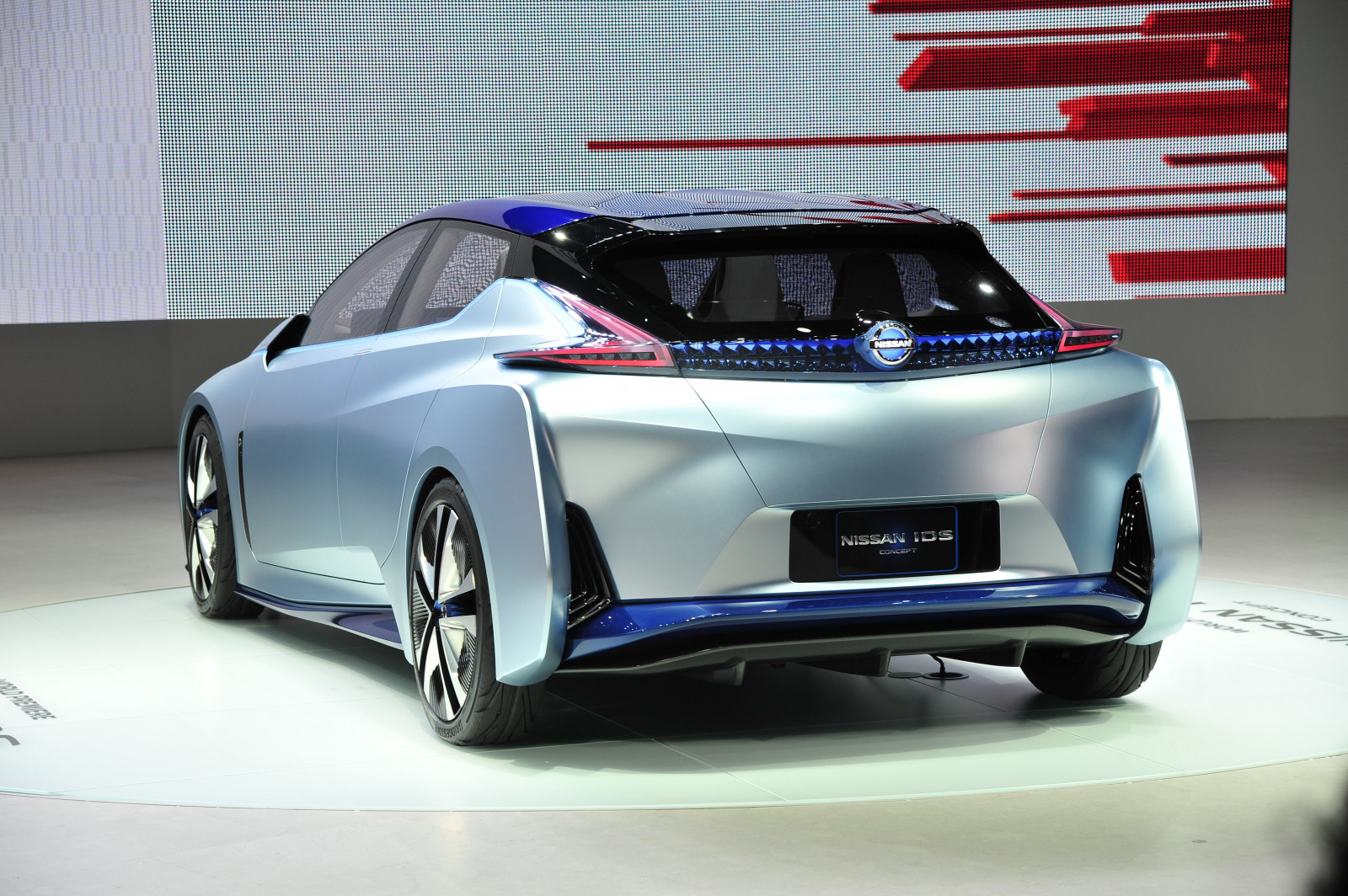 Auto, Fahrzeug, Toyota, Nissan, Sportwagen, Netcarshow, Netcar, Auto Bilder, Auto Foto, 2016, Rad, IDS-Konzept, Supercar, Landfahrzeug, Automobil-Design, Automotive außen, Automobil machen, Modellauto, Konzeptauto, Luxusfahrzeug, Familienwagen, Stoßstange, Autoshow