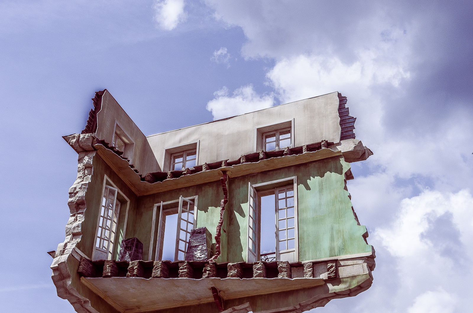 ถนน, สถาปัตยกรรม, ท้องฟ้า, การถ่ายภาพ, เมฆ, ไม้, บ้าน, ดวงอาทิตย์, ฝรั่งเศส, ยุโรป, Pentax, น็องต์, 2012, ศิลปะ, มุมกว้าง, เมฆ, เมฆมาก, สี, Motion, K5, บ้าน, ซุ้ม, pentaxk5, thezzday, royaldeluxe, Bouffay