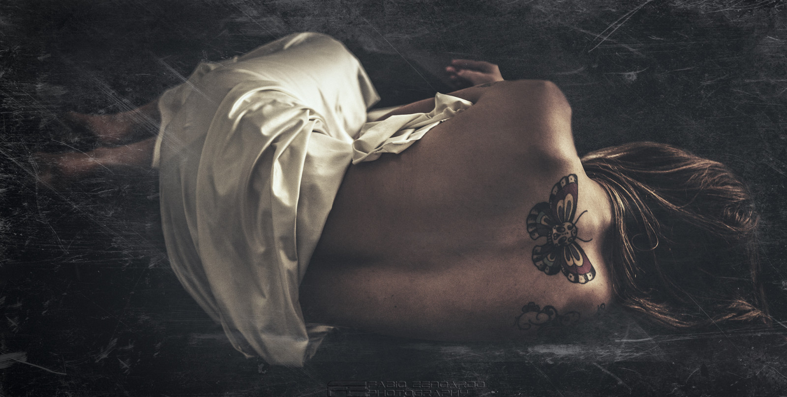 portrait_woman_sexy_art_texture_girl_beautiful_beauty-542883.jpg!d