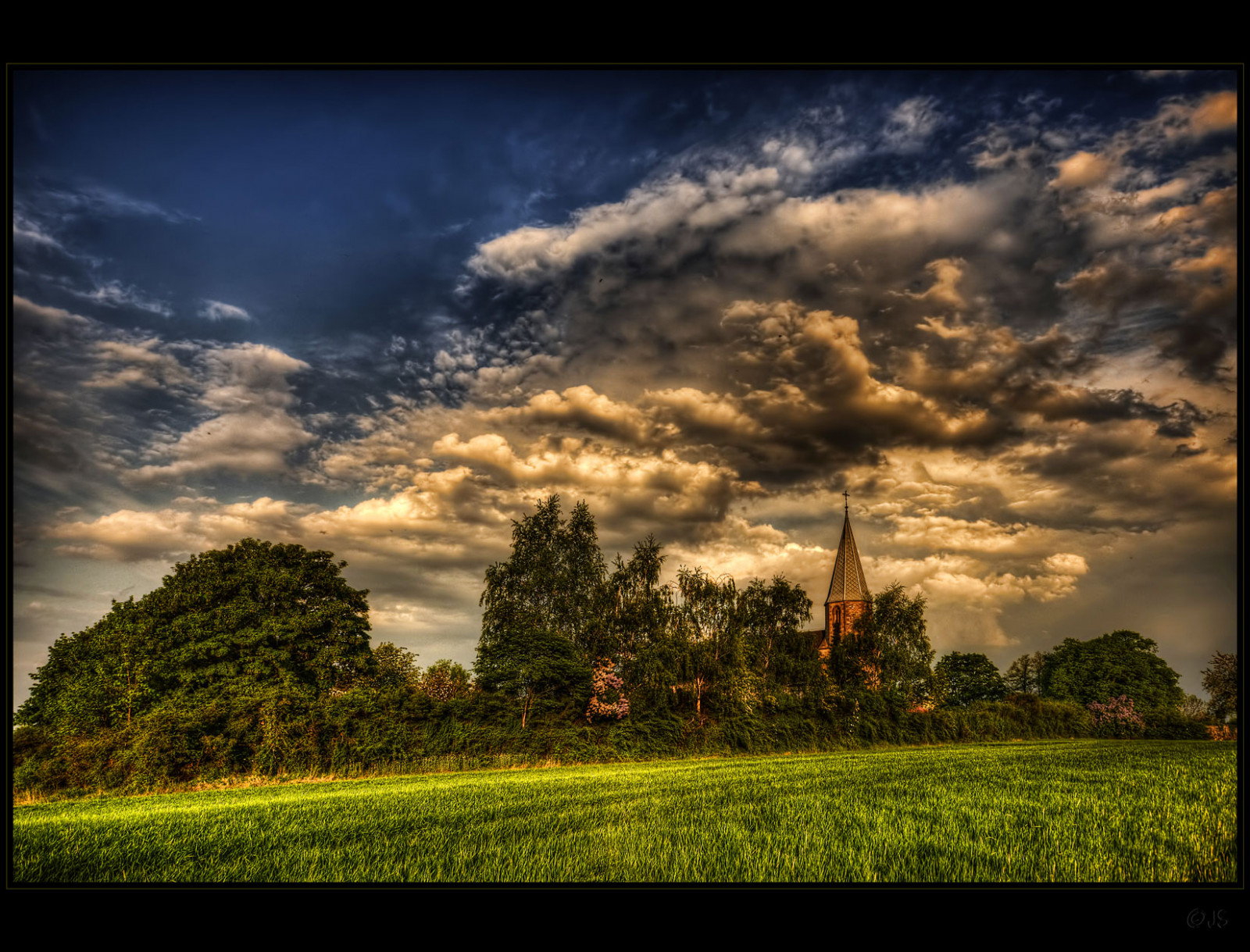 slunečnímu záření, Photoshop, západ slunce, Příroda, tráva, nebe, pole, svítání, zelená, večer, ráno, slunce, HDR, horizont, atmosféra, Nikon, kostel, soumrak, jaro, mrak, strom, svítání, gr n, Topas, louka, prostý, baum, d90, Photomatix, nikond90, venkov, počítač tapeta, meteorologický jev, kemoauc