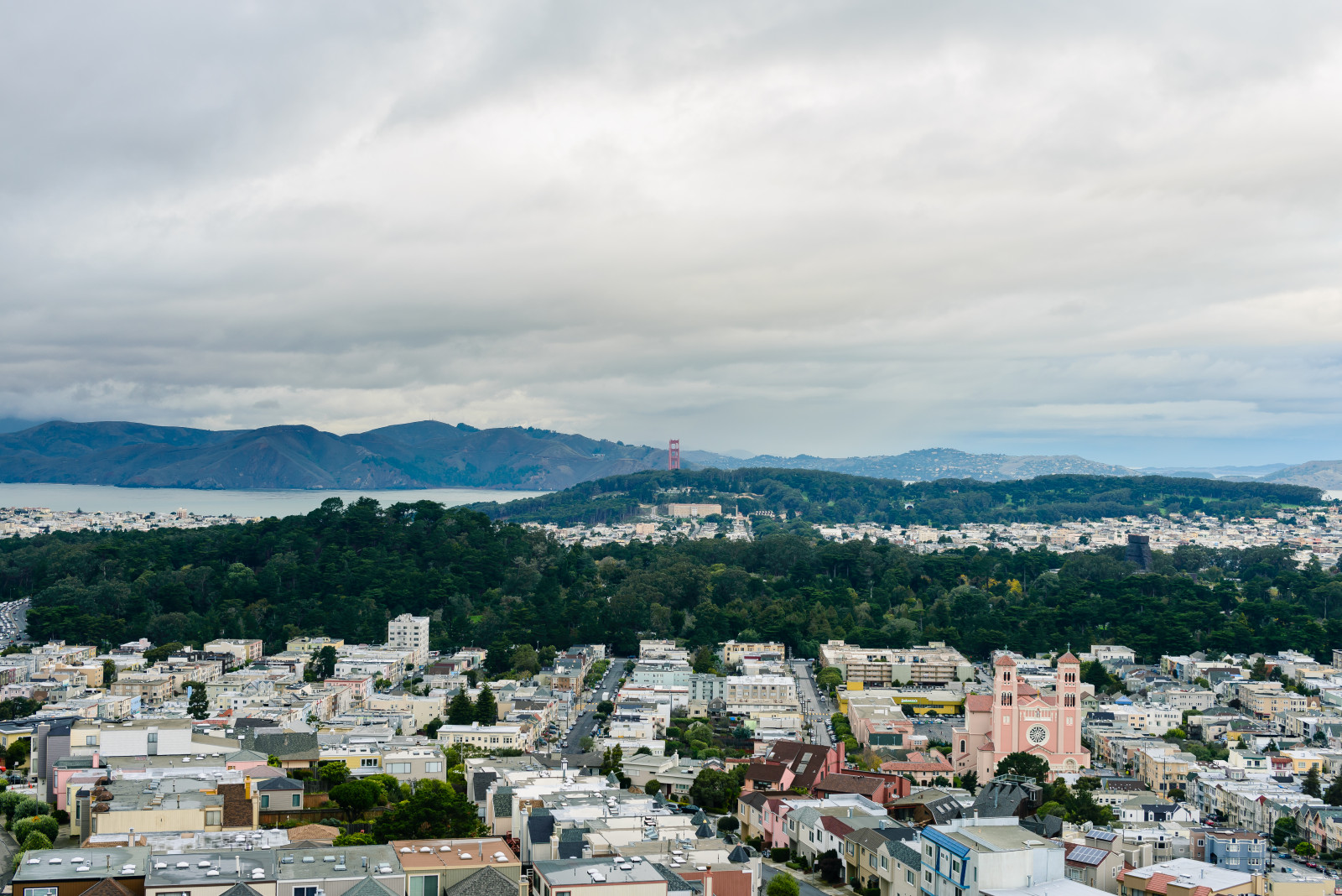 oceán, sf, Kalifornie, osvětlení, ca, most, stromy, světlo, městský, Spojené státy americké, slunečnímu záření, cars, bývalý, voda, mraky, Amerika, 35MM, budovy, objektiv, krajina, venku, 50mm, primární, zlatý, záliv, Nikon, brána, San, francisco, přírodní, zakalený, geometrie, F14, sjednocený, zatažený, ostrý, plný, kopce, Zlatá brána, rám, plocha, pevný, stavy, silnice, fx, 50, severní, len, DX, Lightroom, šikovný, NAPŘ, D610, simga