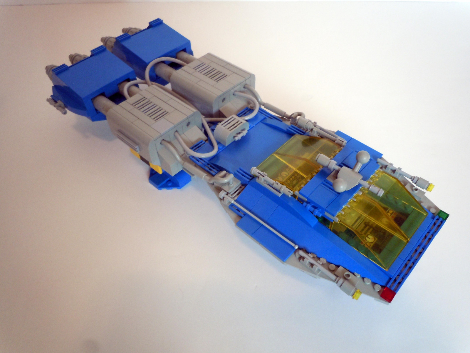 plads, LEGO, rumskib, teknologi, Legetøj, 2013, scifi, moc, rumfartøj, produkt, elektronik tilbehør, NCS, ClassicSpace, blockaderunner, neoclassicspace, product design, electronic component