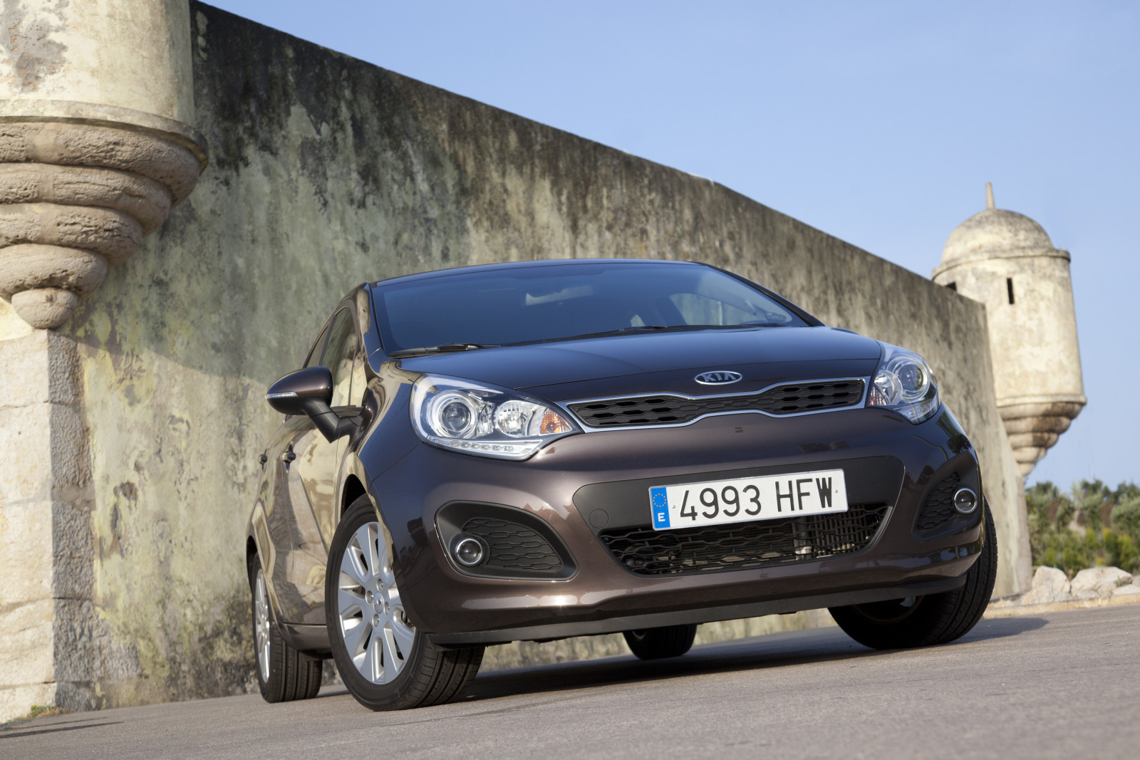 bil, køretøj, 2013, Sedan, Kia, netcarshow, netcar, bil billeder, bil foto, Rio, jord køretøj, bildesign, automotive exterior, bil make, familie bil, kompakt bil, bybil, subcompact bil, Kia Motors