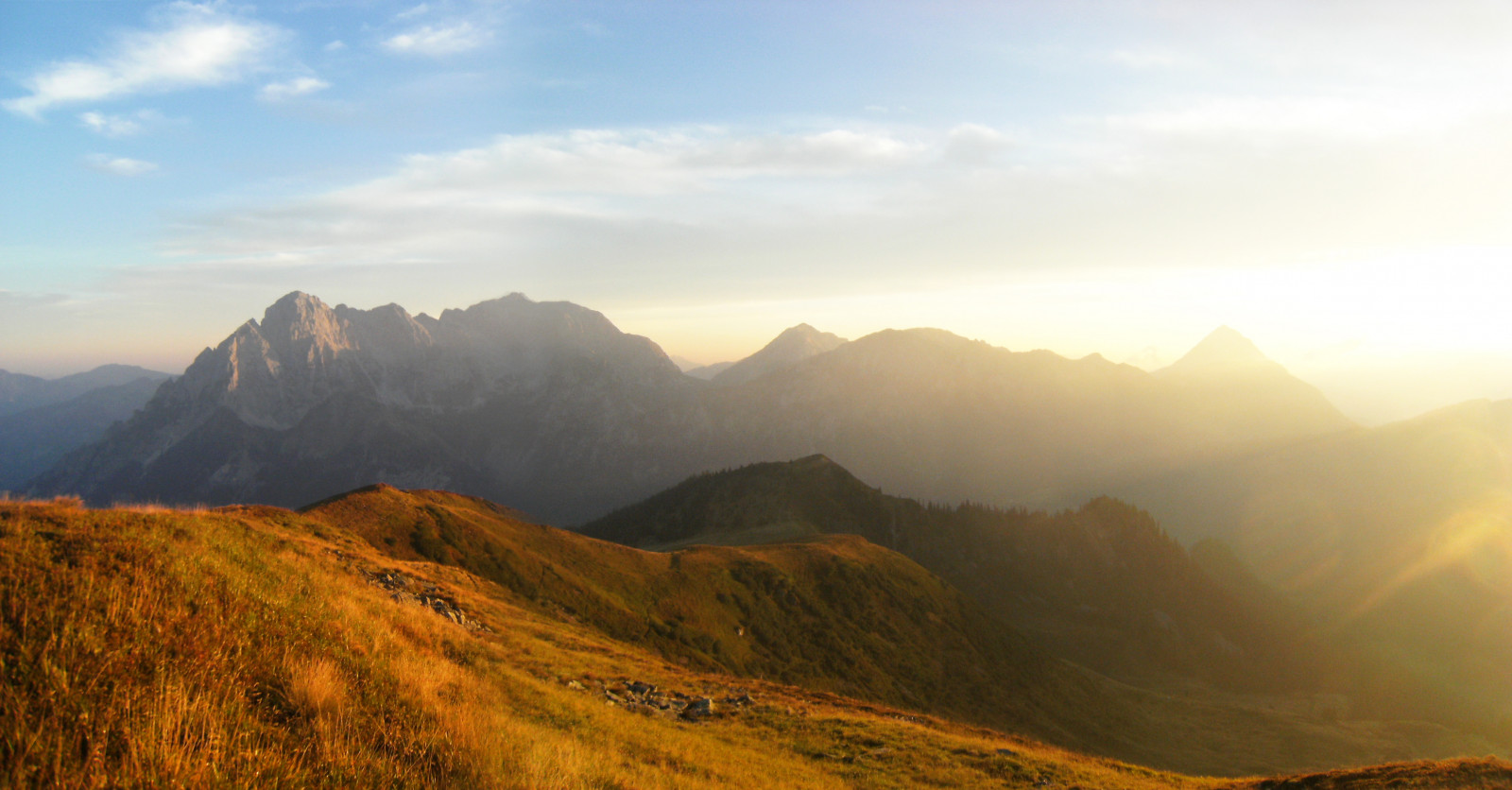 slunečnímu záření, krajina, kontrast, sport, západ slunce, kopec, Příroda, Červené, tráva, nebe, pole, svítání, večer, ráno, slunce, oranžový, horizont, atmosféra, panoráma, národní park, údolí, divočina, Evropa, Rakousko, Alpy, turistika, mount scenérie, vrcholek, plošina, soubor, obrys, Europa, hřbet, Terén, mrak, scéna, strom, scenérie, Landschaft, hora, kůň, svítání, lučina, divoký, masiv, natur, berg, národní park, Wald, sonnenuntergang, syn, trouchnivění, alpen, gras, Untergang, Osterreich, Steiermark, vysočina, Gebirge, počítač tapeta, horských reliéf, pohoří, stanice hill, meteorologický jev, klesl, Dunkel, wandern, obrys, alpin, Wildnis, sráz, Schoberpaß, Leobner, Leobnerberg, Eisenerz, Ges používají, Schoberpas, Johnsbach, Trieben, Bergsteigen