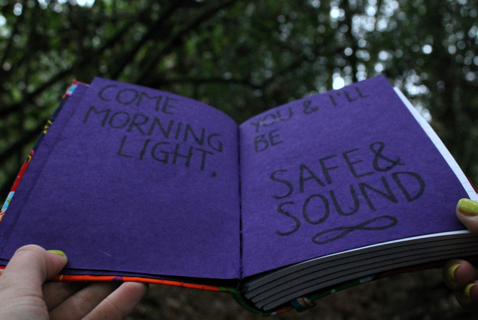 nachový, text, font, tráva