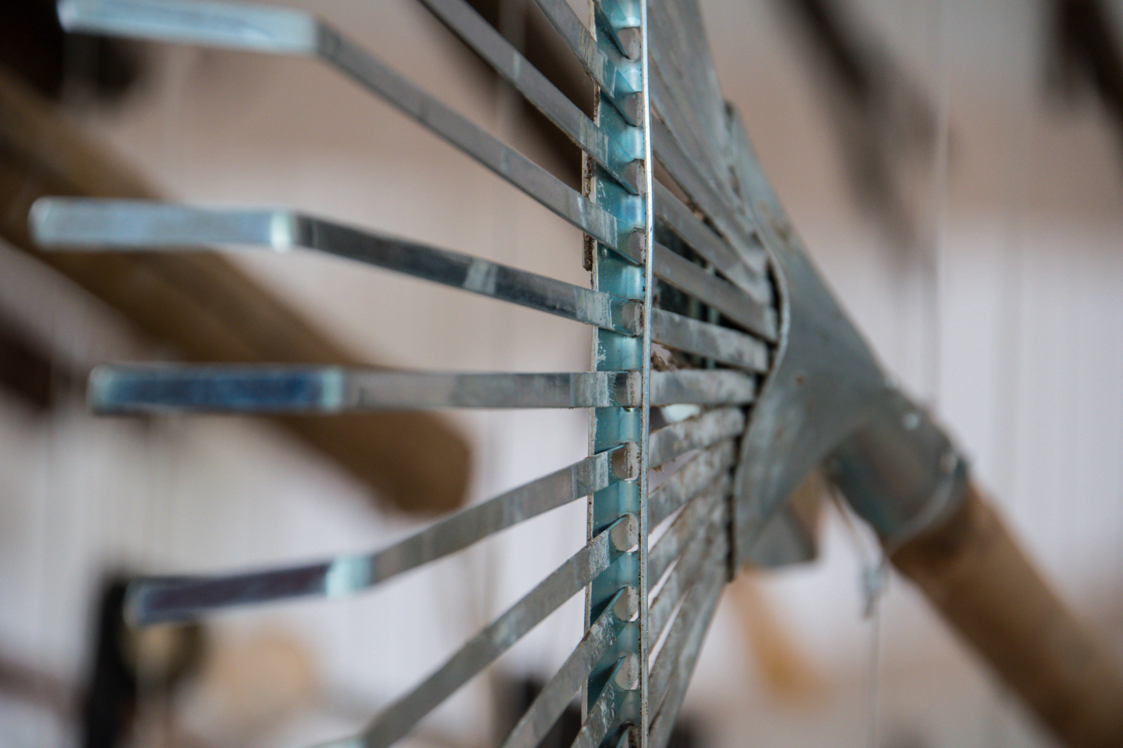 bicicletta, avvicinamento, blu, Svezia, Strumento, Sverige, ARTE, profondità di campo, ruota, gdl, sk nel n, SE, Triangeln, Malmo, konst, dami nortega, Konsthall Malm, djup, Verktyg, ala, attrezzatura sportiva, avvicinamento, struttura della bicicletta, cavi elettrici