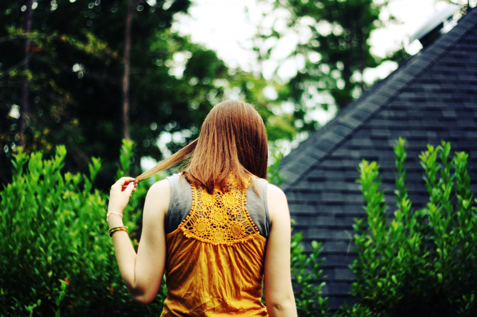 slunečnímu záření, portrét, zahrada, Příroda, tráva, sedící, fotografování, šaty, zelená, žlutý, Kánon, vlasy, letní, bokeh, emoce, štěstí, jaro, oblečení, dovolená, rebel, strom, 50mm, list, květ, f18, rostlina, dívka, krása, usměj se, ruka, dáma, zábava, fotografie, já, manuál, xs, portrétní fotografie, mj, Maryjo