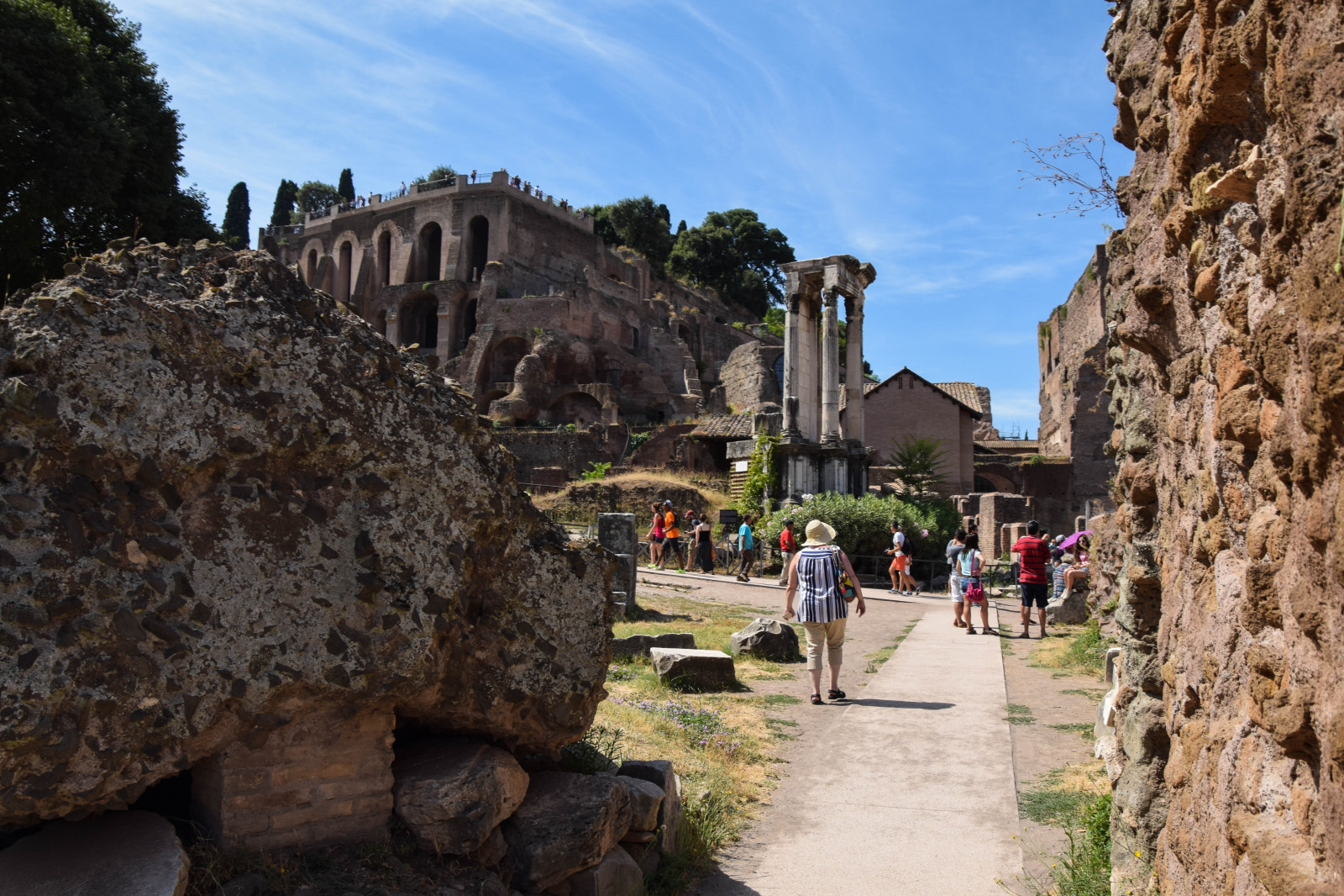 chrám, město, Itálie, architektura, starověký, Skála, Cestovní ruch, vesnice, dějiny, město, Evropa, Řím, zřícenina, dovolená, strom, cestovat, rom, pradávné město, roma, forumromanum, fororomano, viadellasalaravecchia, romerskarkitektur, romanmythologyandgenealogy, vodní, dávná historie, lidské osídlení, starověký Řím