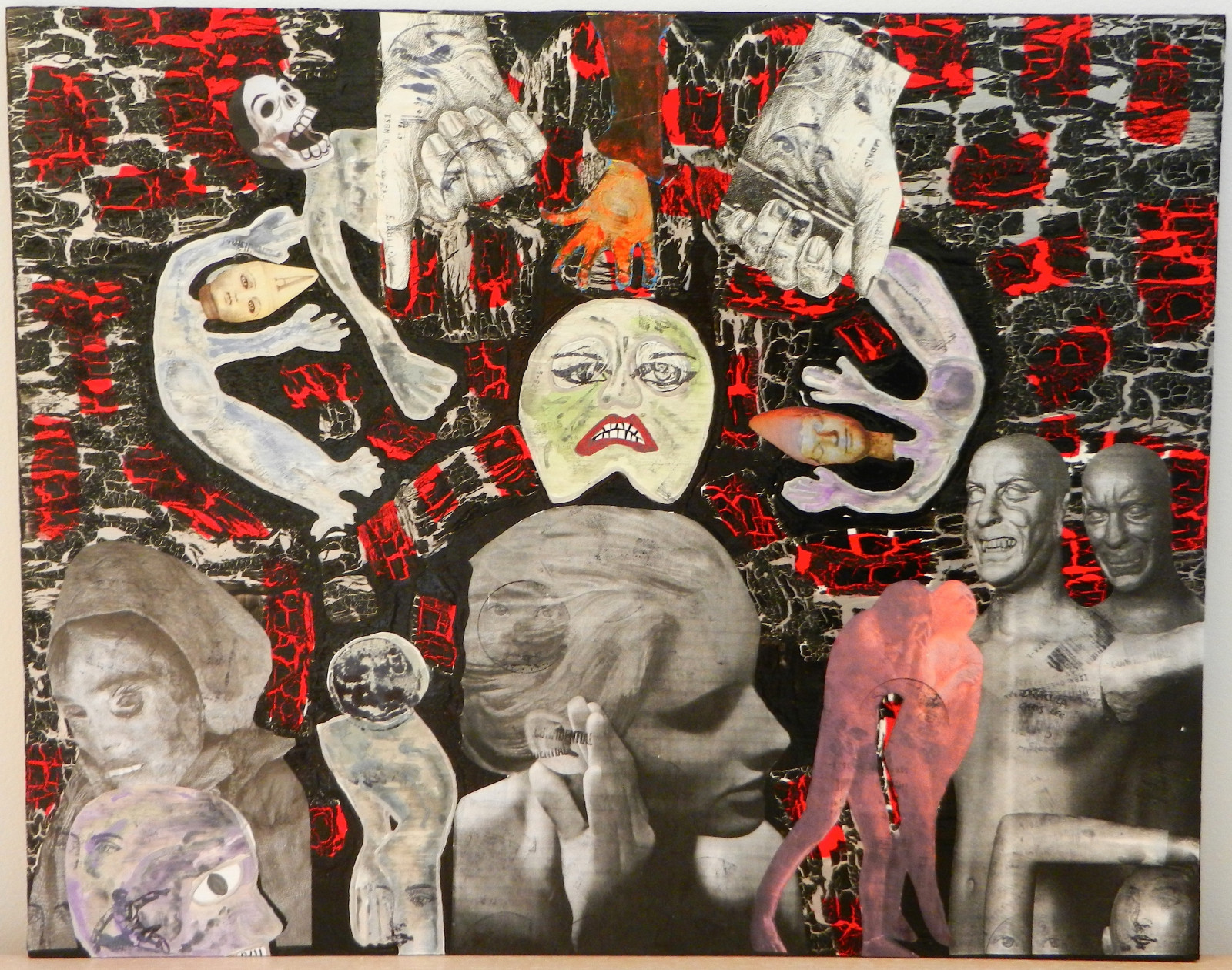 Červené, žena, muž, Černá, muži, UMĚNÍ, koláž, malování, mrtví, smrt, oči, ruce, ženy, rawart, lidové umění, outsiderart, známky, shromáždění, smíšená média, soudobé umění, moderní umění, surrealismus, nálada, Naslouchání, samouk, expresionismus, duchové, artbrut, kostry, mluvící, umírající, DeviantArt, akrylová barva, naiveart, Adam a Eva, Nadpřirozený, visionaryart, thegreatbeyond, artonwood, crackledpaint, graphitepencil, artnaif, expressioniam, jenniferbeinhackercom, facestamps, carcrashdummies