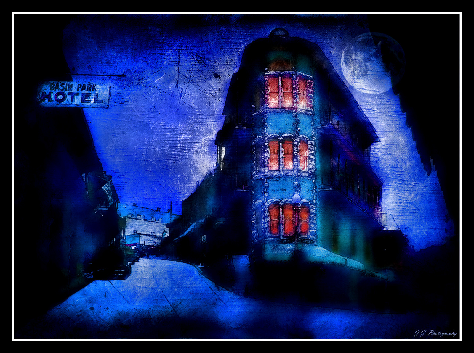 Photoshop, text, Měsíc, hotel, podepsat, znaky, historický, textura, zkreslení, půlnoc, budovy, Okna, tma, obraz, streetscenes, texturedlayers, jackaloha2, photoshopcs5, Snímek obrazovky, magicunicornmasterpiece, besteverdigitalphotography, bestevercompetitiongroup, creativephotocafe, počítač tapeta, font, zvláštní efekty, kryt alba, arkansas, eurekasprings, basinparkhotel, nationalhistoricdistrict