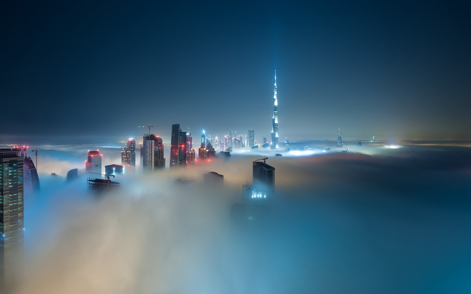 moře, město, panoráma města, noc, budova, odraz, nebe, mraky, panoráma, mrakodrap, večer, věž, mlha, horizont, atmosféra, dubaj, soumrak, Burj Khalifa, svítání, mezník, atmosférický jev, Atmosféra Země, lidské osídlení