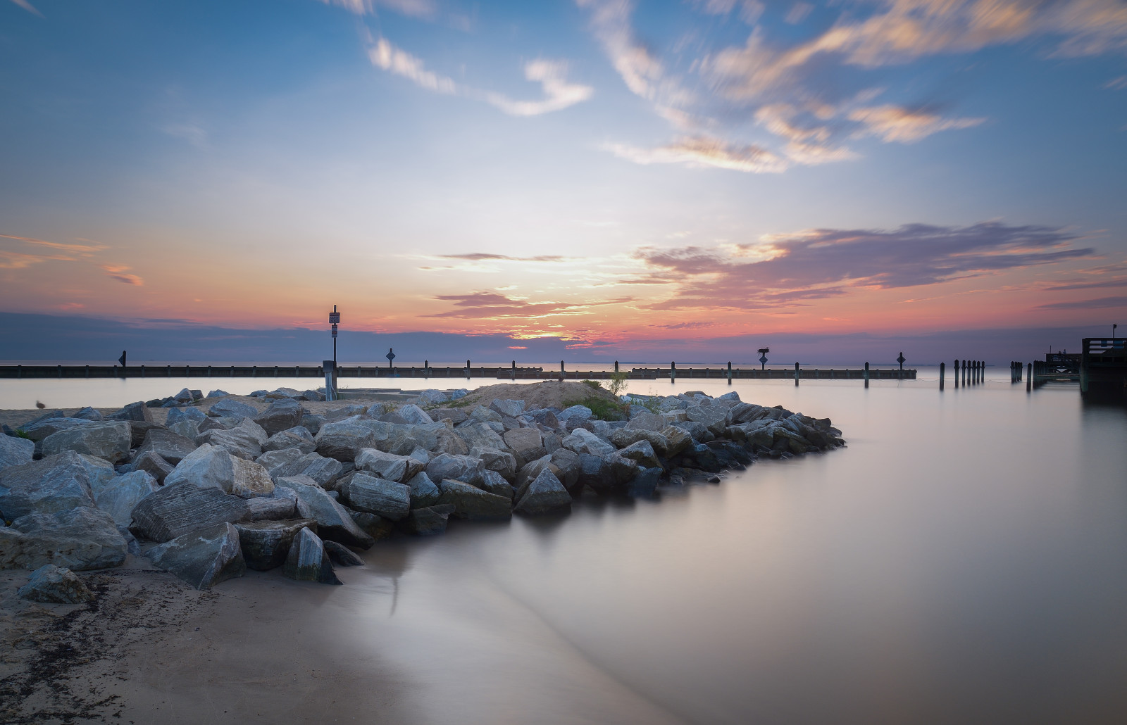 solnedgang, hav, sø, vand, kyst, afspejling, himmel, strand, solopgang, berolige, aften, morgen, kyst, horisont, Nikon, mole, dok, skumring, familie, Nord, Maryland, lang, udsættelse, Sky, dag, daggry, bw, ocean, klar, ven, 45, D600, 35, ed, vr, 24, 85, kammerat, md, efterglød, meteorologisk fænomen, bølgebryder, nd110, kammerat