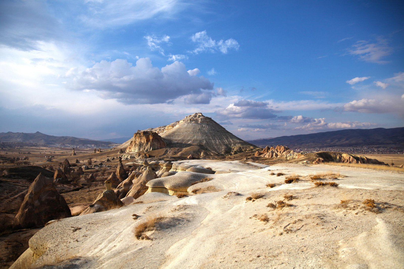 Wallpaper : landscape, sea, hill, rock, desert, valley, wilderness ...