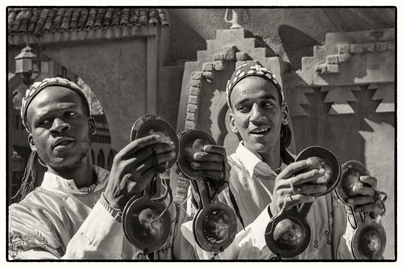 ขาวดำ, ดำและขาว, ถ่ายภาพขาวดำ, human behavior, วัด, stock photography