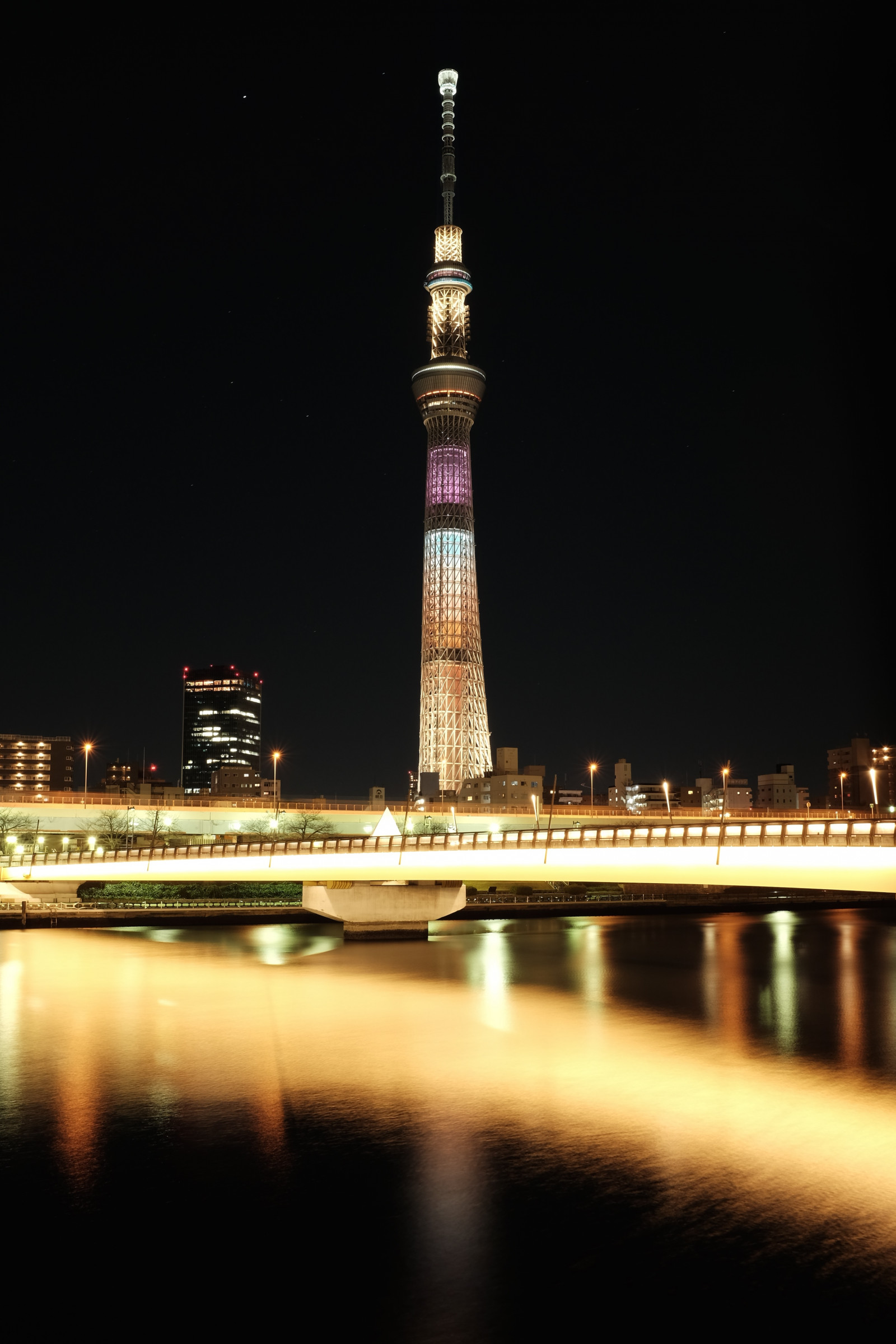 město, panoráma města, noc, architektura, odraz, panoráma, mrakodrap, večer, věž, most, soumrak, Tokio, Fujifilm, Skytree, světlo, tma, Fujinon, mezník, Tokyo Sky Tree, sakurabashi, classicchrome, x, lovelychocolat, summedriver, x100t
