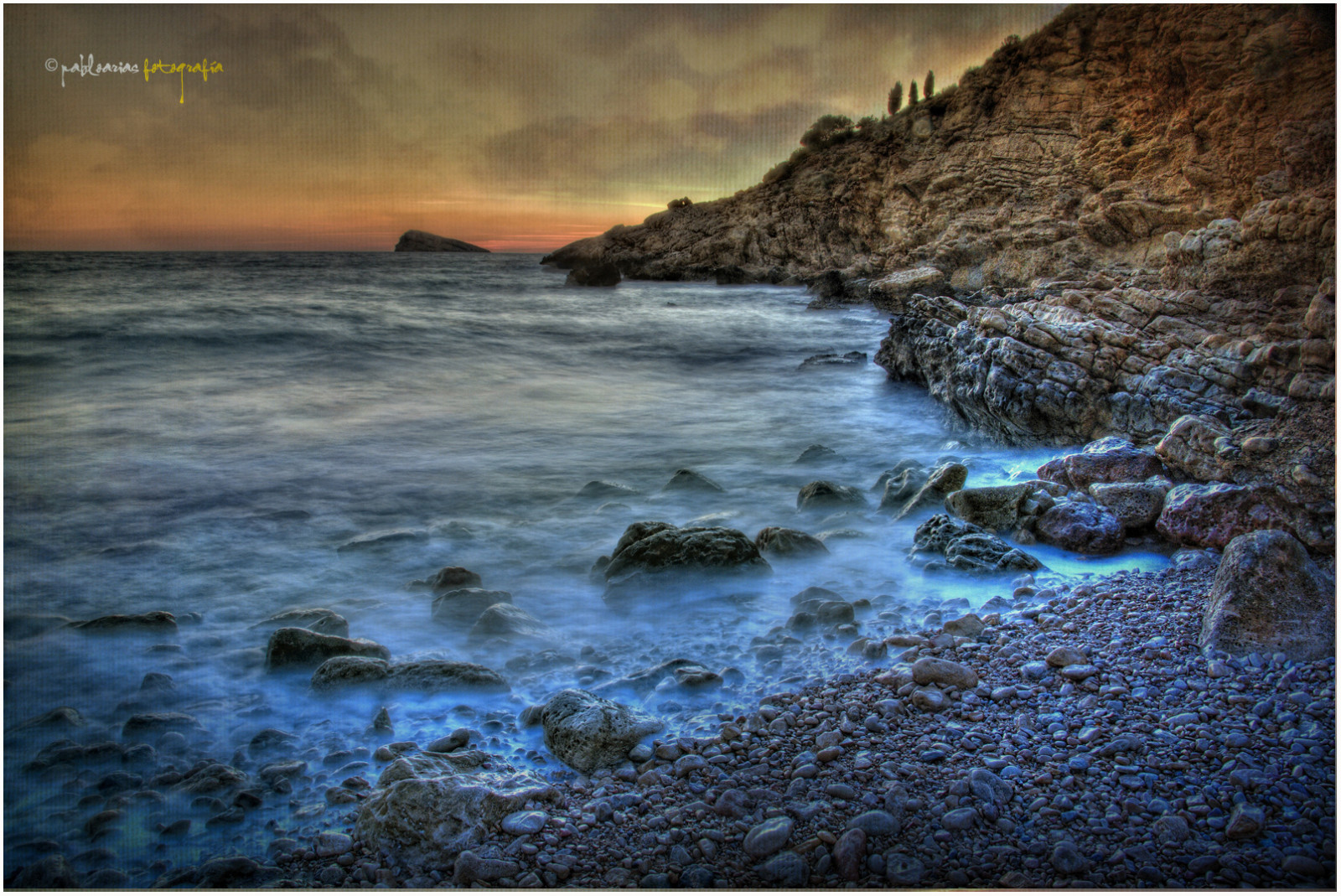 espana, naturaleza, Příroda, mar, Španělsko, agua, playa, alicante, cielo, mraky, atardeceres, Calas, HDR, texturas, Benidorm, bufet, Acantilados, Photomatix, sigma1020, horaazul, olequebonito, nikond300, greatmanipulart, grouptripod, ol tusfotos, goldenvisions, pabloarias, Calatximo