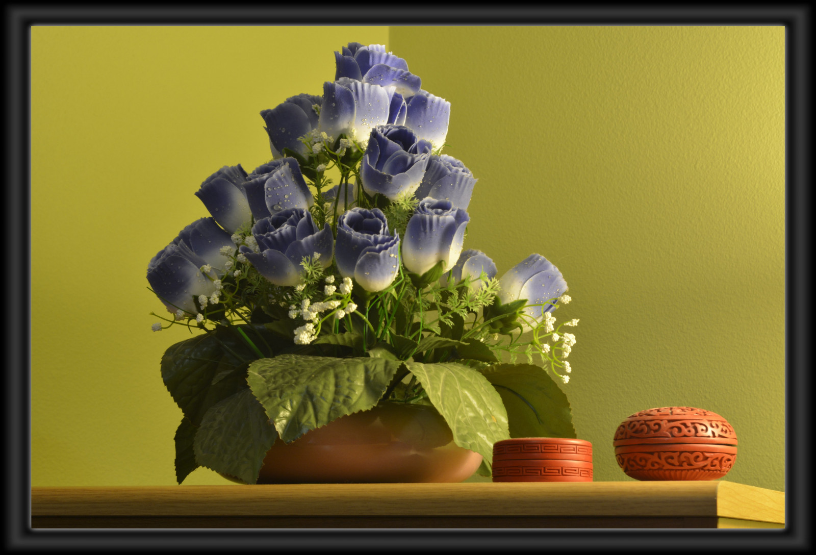 จิตรกรรม, ภาพประกอบ, ดอกไม้, งานศิลปะ, สีเขียว, สีเหลือง, มุม, ศิลปะ, ดอกไม้, ปลูก, พืช, ของปลอม, โรงงานที่ดิน, พืชดอก, ศิลปะสมัยใหม่, ดอกไม้, ยังมีชีวิตอยู่, ถ่ายภาพนิ่ง, ช่อดอกไม้, จัดดอกไม้, การออกแบบดอกไม้, กรอบรูป, knickknacks, cabinettop