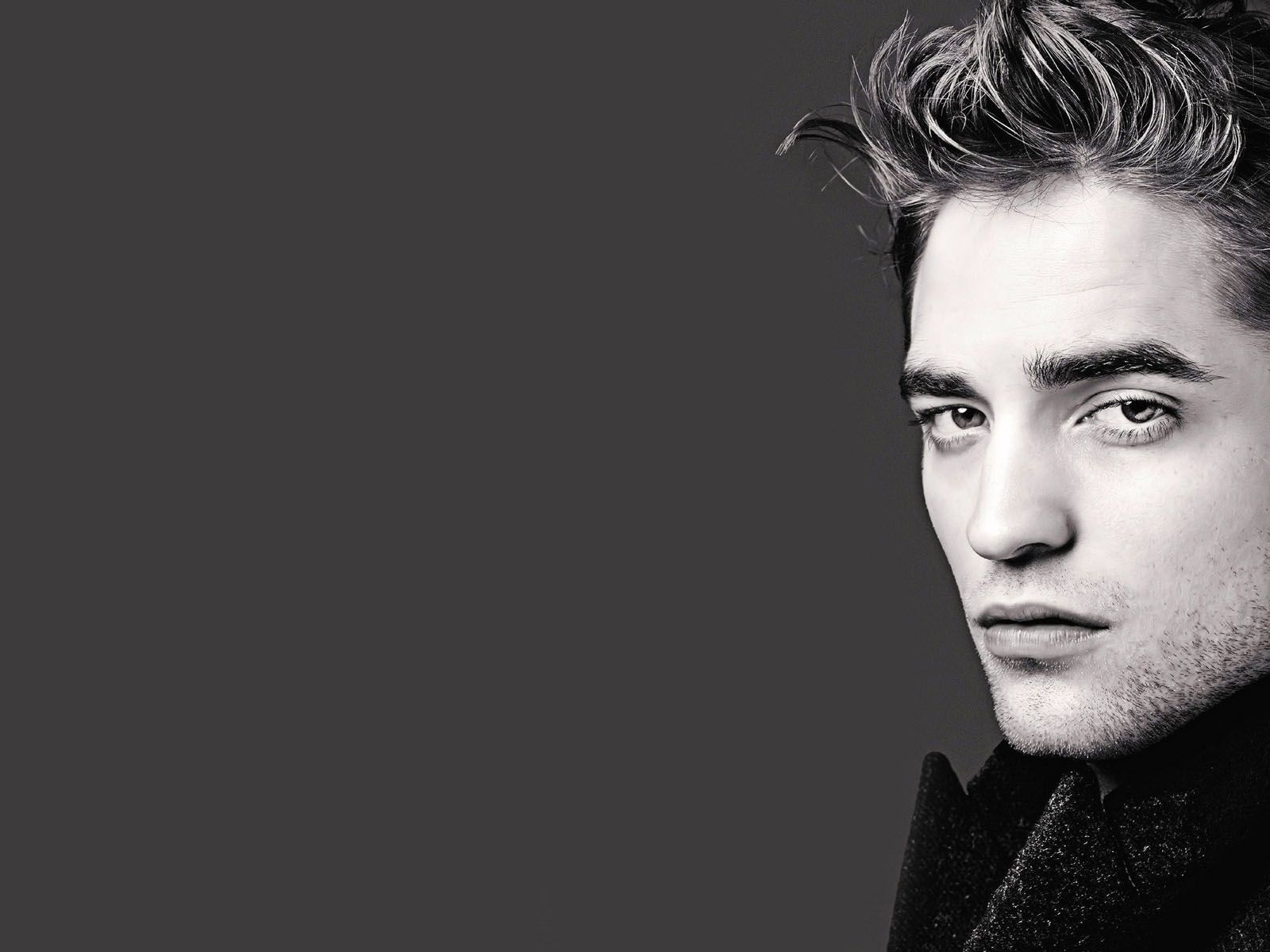 tvář, černobílý, model, portrét, fotografování, herec, Gentleman, černé vlasy, Robert Pattinson, roztomilý, krása, muž, tvář, brada, upír, počítač tapeta, Černý a bílý, monochromatické fotografování, portrétní fotografie, focení, obočí, čelo, čelist