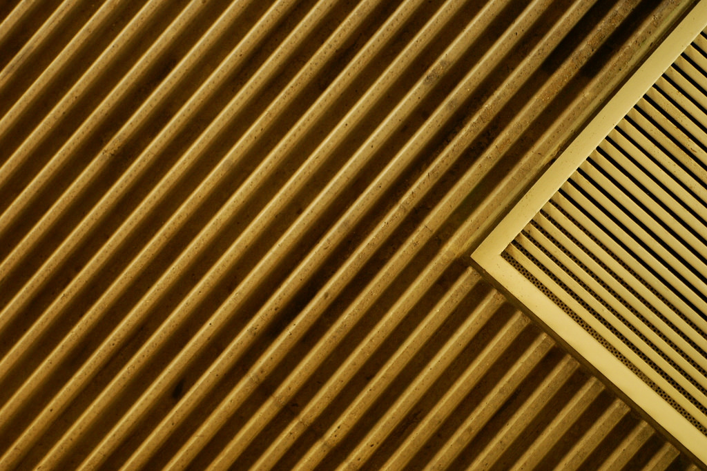 характер линий в рисунке. материалы линии. графические материалы. Background geometric stripes. фон для рекламы товара симметричные линии.