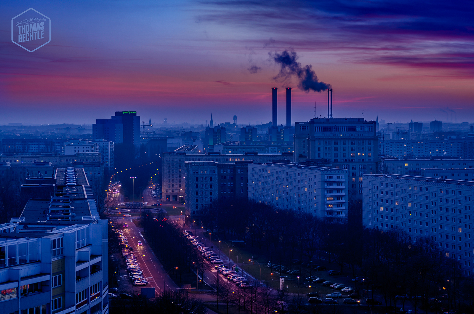 solnedgang, by, bybilledet, nat, bygning, himmel, solopgang, skyline, skyskraber, blå, aften, morgen, tårn, horisont, atmosfære, panorama, Nikon, skumring, metropol, Berlin, Sky, downtown, NIKKOR, 50mm, daggry, D7000, milepæl, Sonnenuntergang, dagtimerne, skærmbillede, timer, blauestunde, byområde, computer tapet, efterglød, hovedstadsområde, højhus