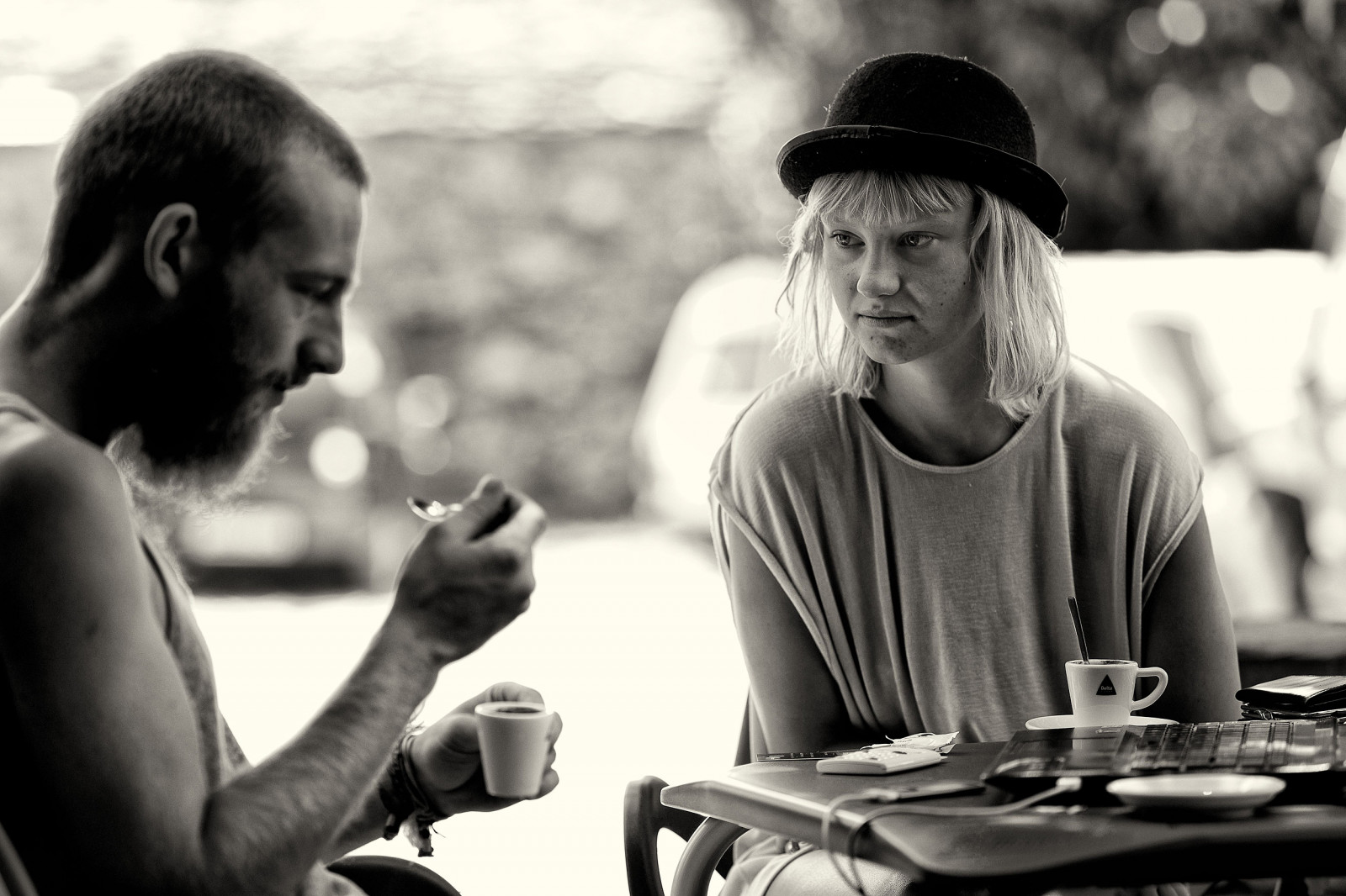 lidé, Černá, černobílý, fotografování, Osoba, Leica, muž, 135mm, ELMARIT, mužský, Černý a bílý, monochromatické fotografování, M9