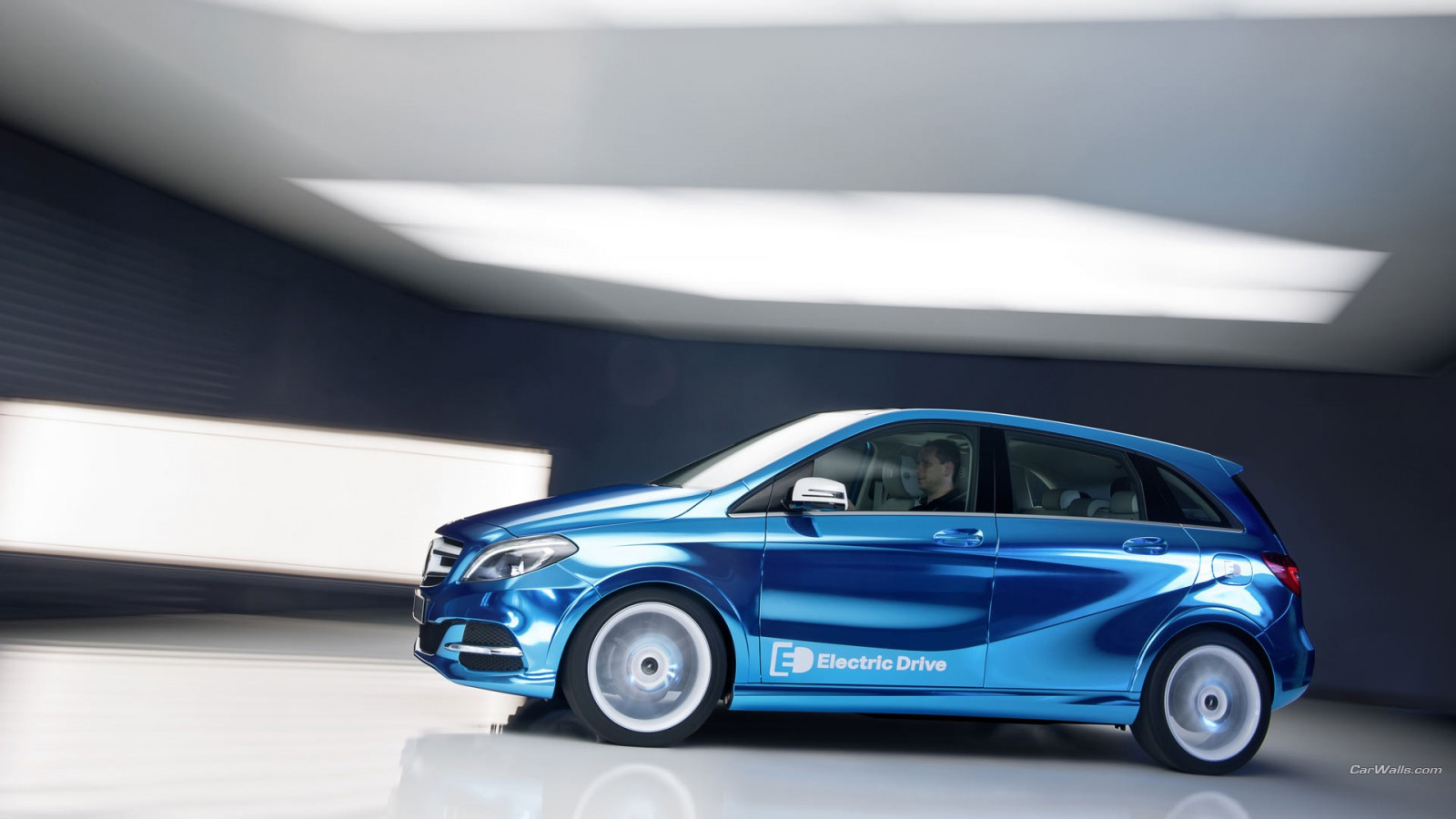 1920x1080 пиксела, Mercedes B Class