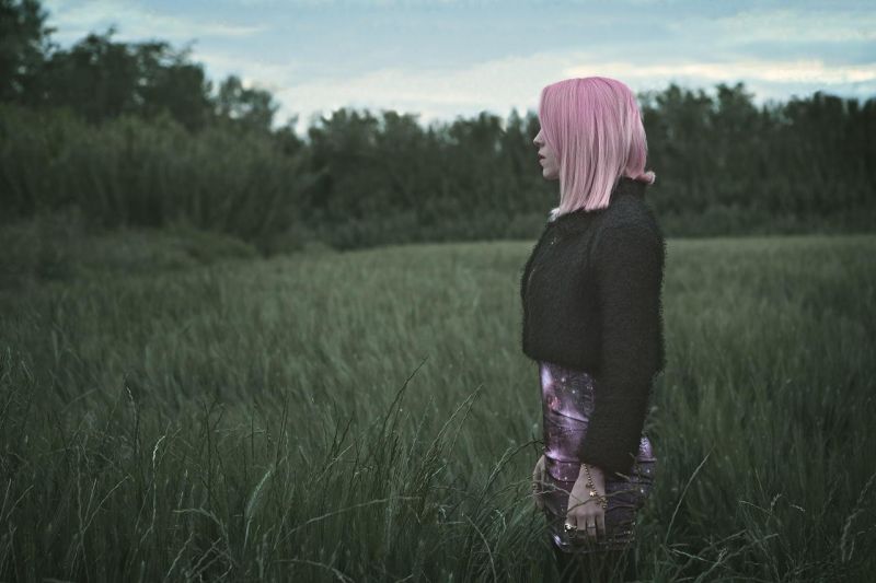 forest, women outdoors, women, nature, dyed hair, looking away forest, women outdoors, women, nature, dyed hair, looking away