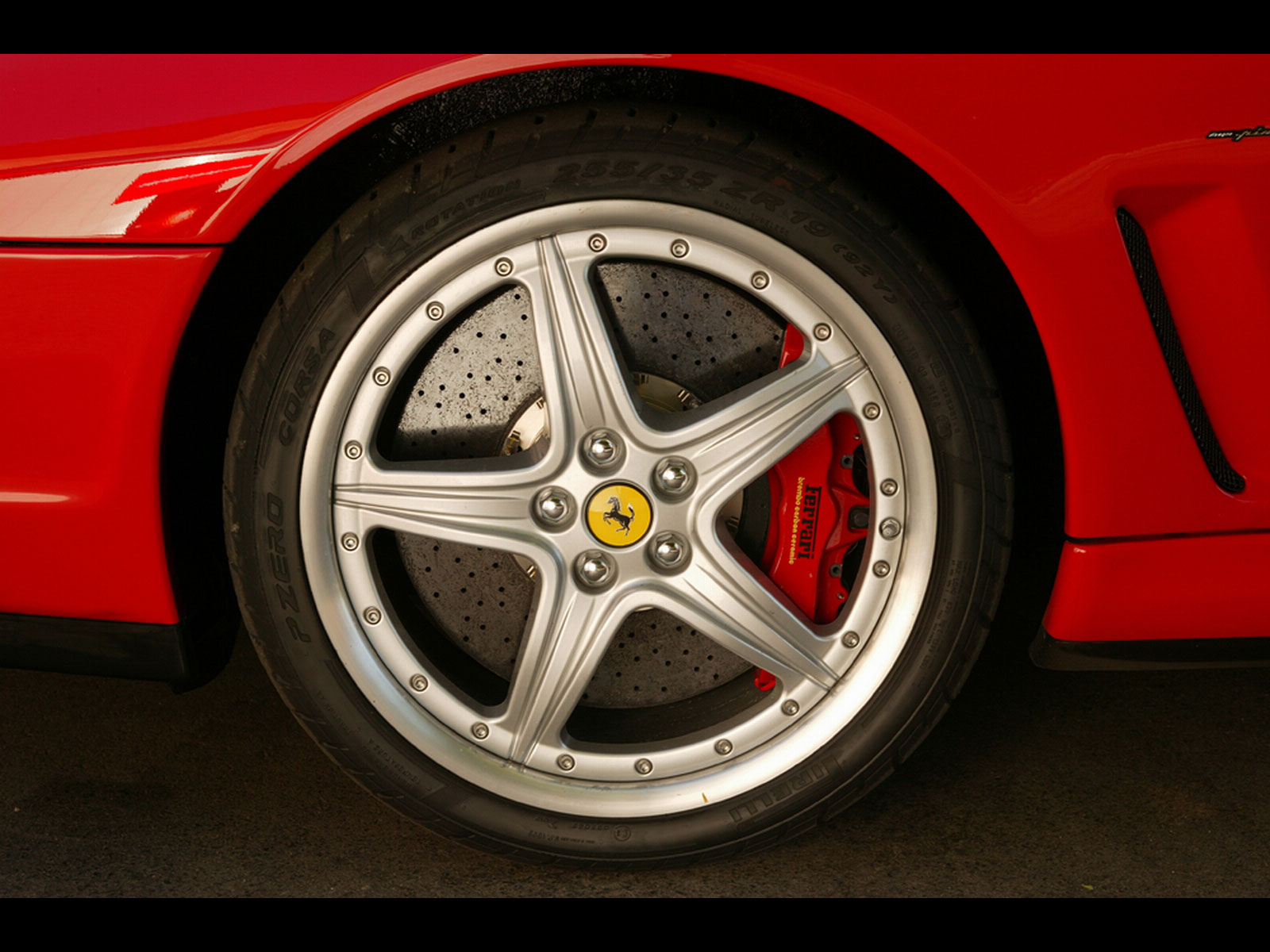 auto, vozidlo, Lamborghini Aventador, sportovní auto, Ferrari, výkon auta, netcarshow, netcar, obrázky vozidel, photo auto, 2011, 575 Manipulace s GTC, kolo, okraj, superauto, pozemní vozidla, automobilového designu, automobilový exteriér, automobil make, luxusní vůz, nárazník