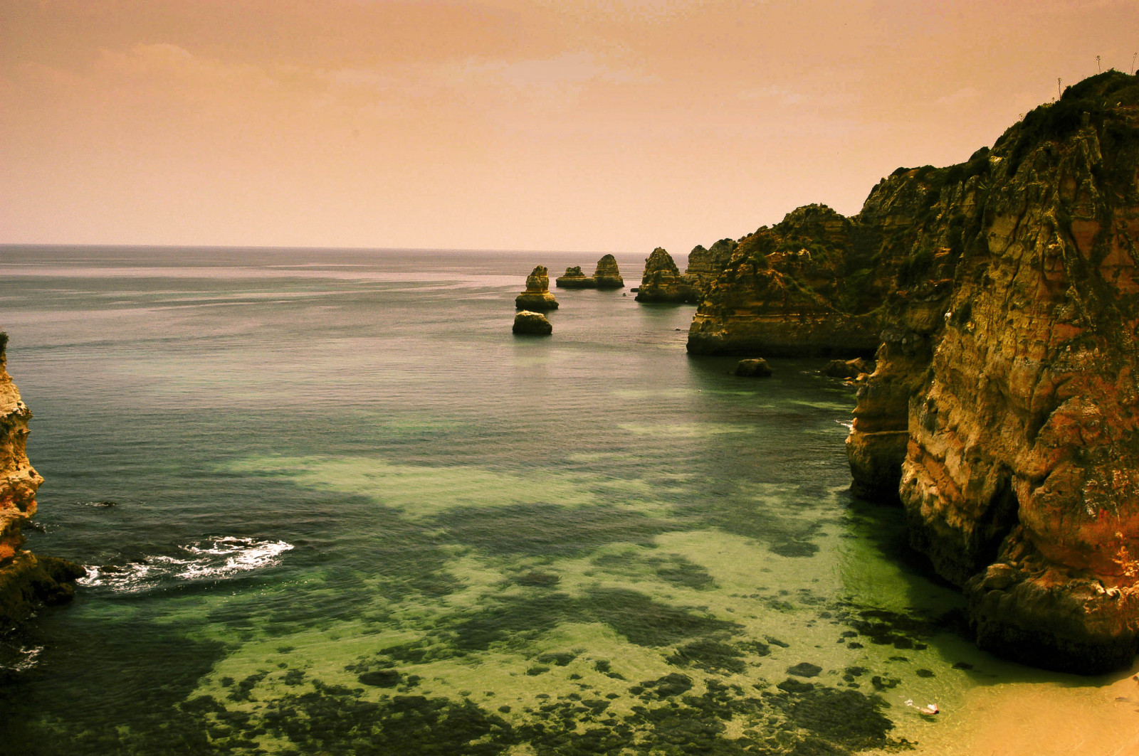 slunečnímu záření, krajina, západ slunce, moře, záliv, voda, Skála, Příroda, pobřeží, odraz, pláž, svítání, večer, ráno, pobřeží, útes, horizont, pelerína, soumrak, Portugalsko, Terén, svítání, oceán, vlna, materiál, zátoka, dblringexcellence, takenwithlove, tělo z vody, algarve, praiadana, ilustrarportugal, donaanasbeach