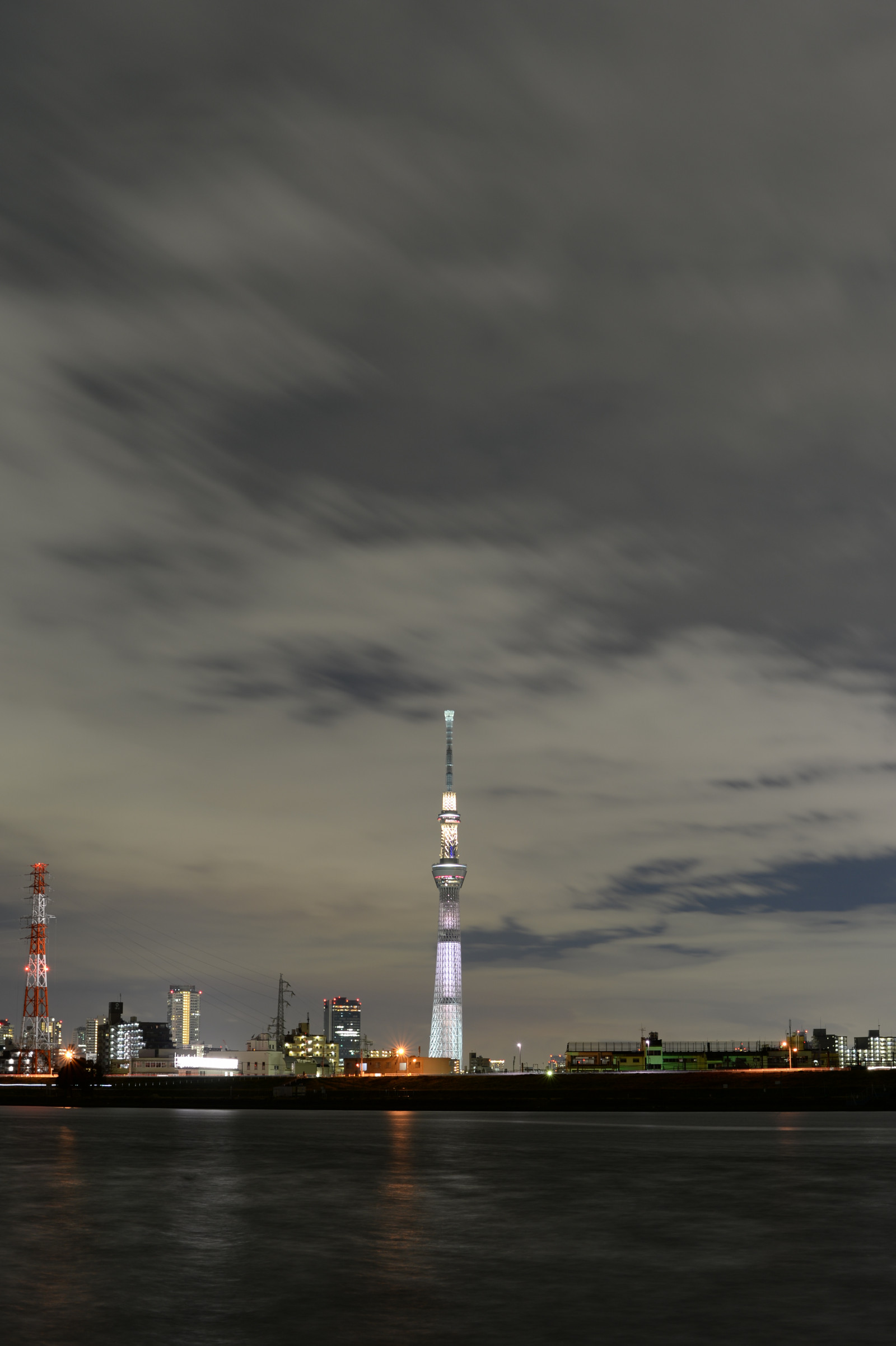 Japonsko, moře, město, panoráma města, noc, architektura, odraz, nebe, vozidlo, panoráma, mrakodrap, večer, věž, horizont, Nikon, soumrak, Tokio, jp, Skytree, mrak, NIKKOR, svítání, osvětlené, osvětlení, mezník, Tokyo Sky Tree, horikiri, df, afs58mmf14g, afsnikkor58mmf14g, whitechocolat, Atmosféra Země