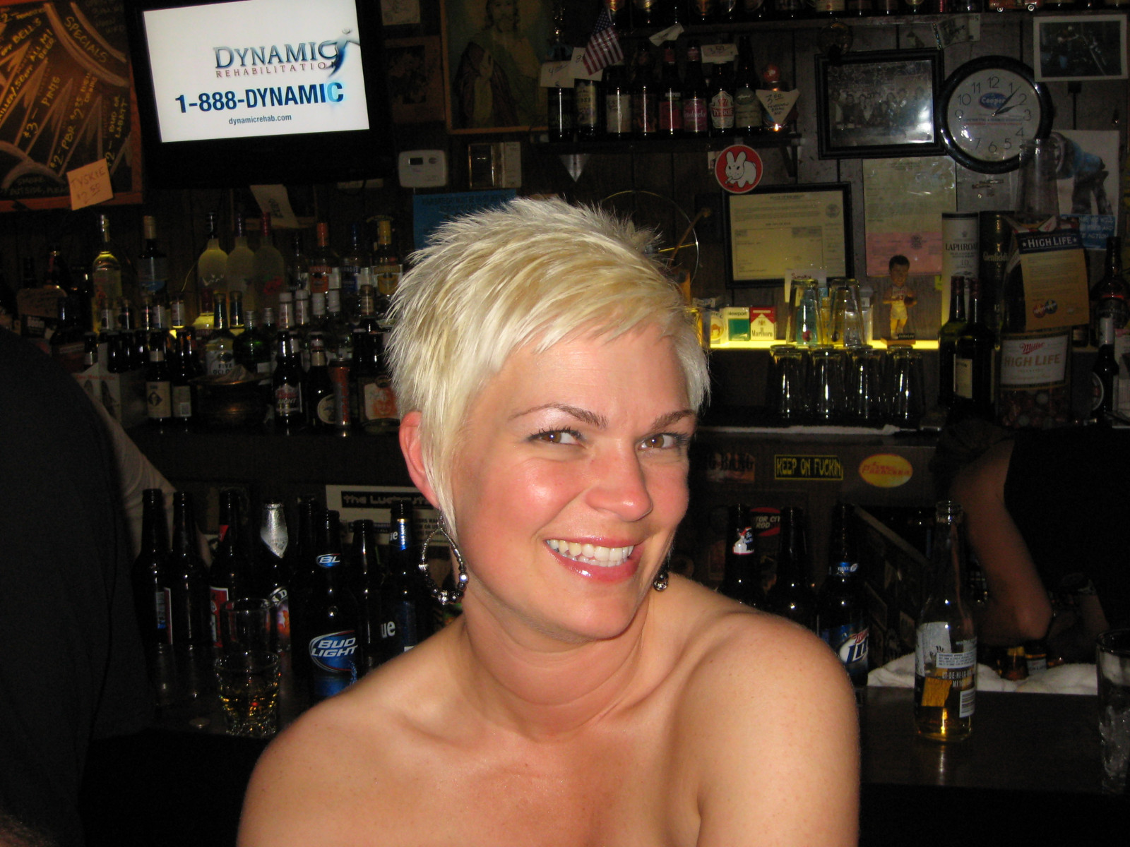 vlasy, krátký, platina