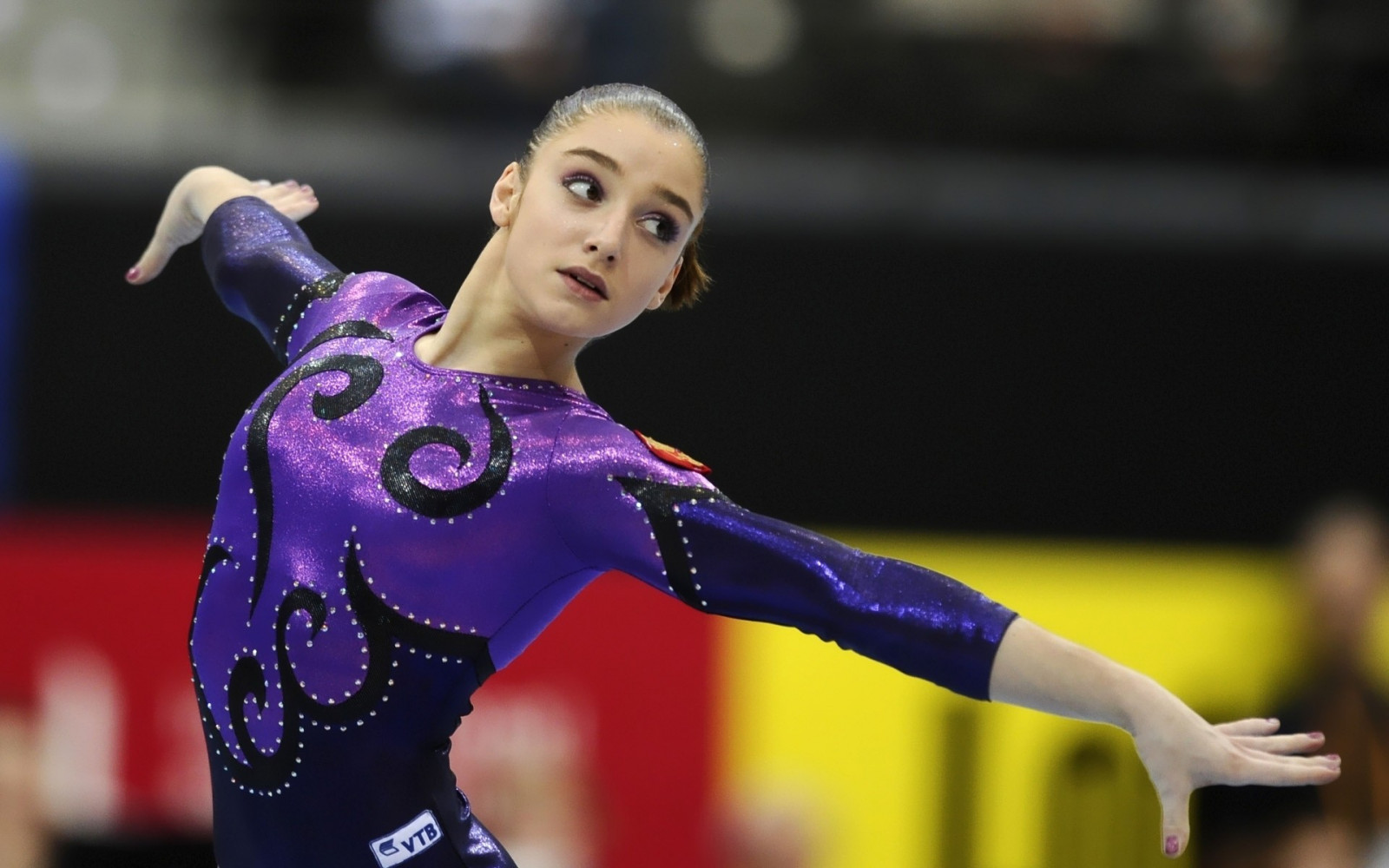 sportovní, ženy, gymnastika, Aliya Mustafina, gymnasta, fotbalista, bruslení, individuální sporty, gymnastika
