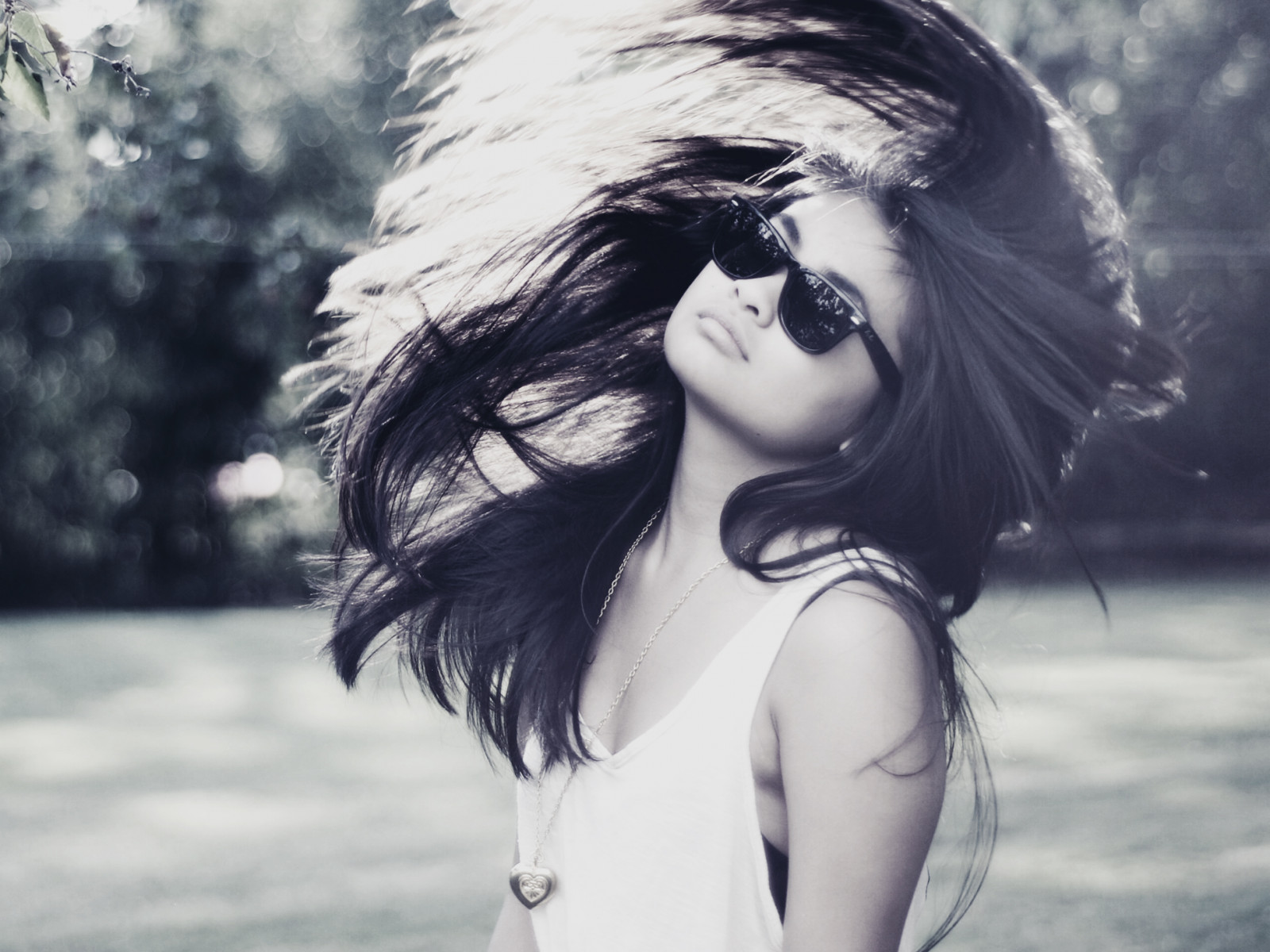 bílý, Černá, černobílý, model, portrét, sluneční brýle, brýle, fotografování, modrý, vlasy, emoce, paprsek, dívka, krása, oko, mimo, flip, Černý a bílý, monochromatické fotografování, portrétní fotografie, focení, orgán, interakce, zákazy, rachiel